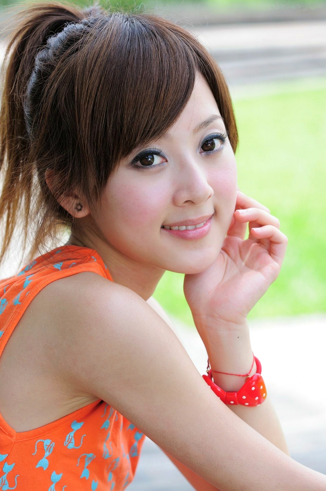 Gallery - 台湾正妹果子Mikako士林官邸清新户外外拍写真，元气少女夏日休闲装扮，纯欲甜美养眼集台湾清新户外清纯养眼 女神私房照_秀色女神 - image 54