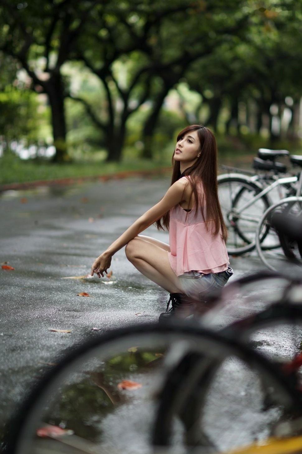Gallery - 台湾正妹廖挺伶Kila晶晶清新户外写真，运动场街拍尽显修长美腿，邻家女孩甜美活力十足台湾美腿清新街拍治愈系 女神私房照_秀色女神 - image 45