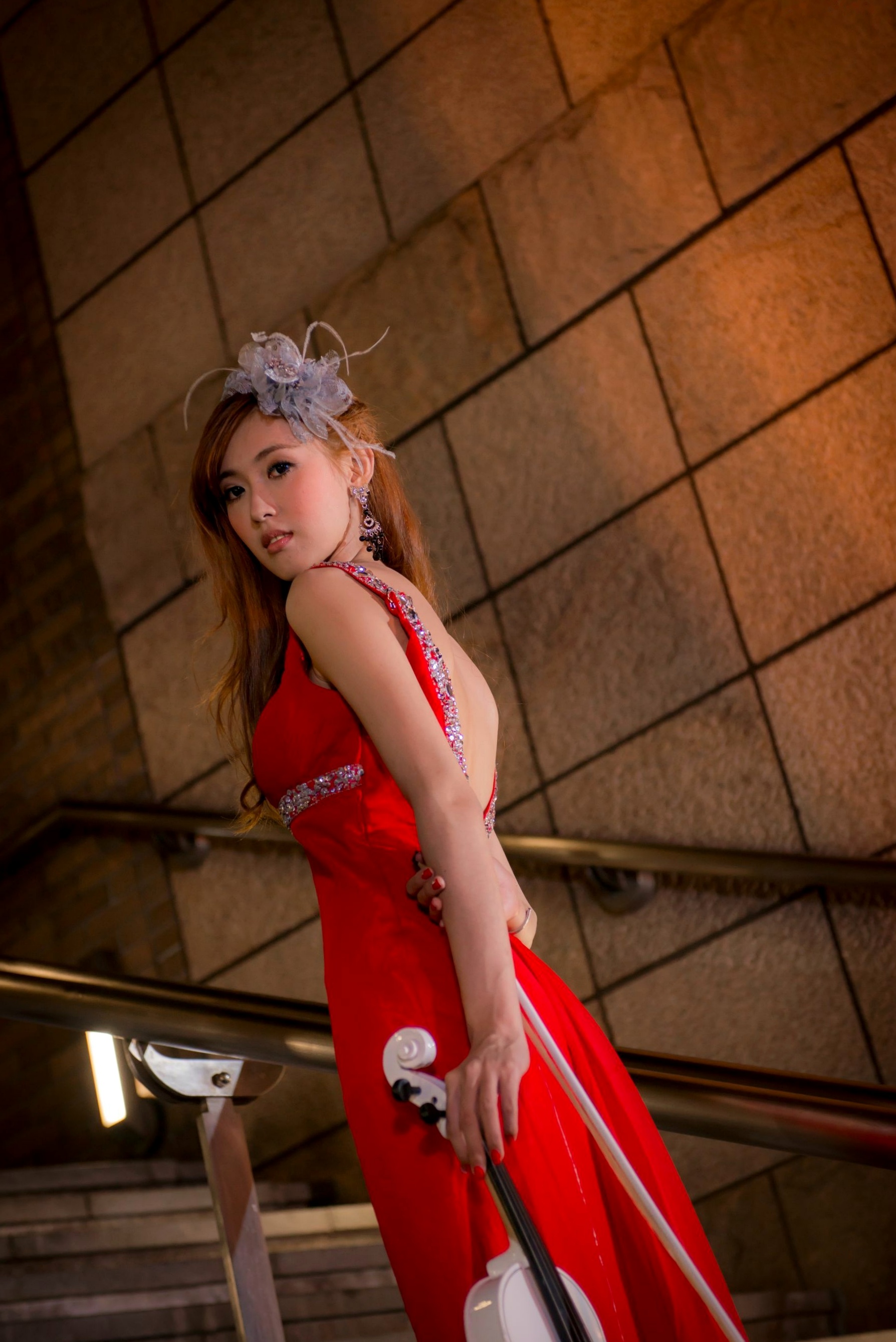 Gallery - 台湾女神金允乔Kila晶晶：浪漫摩天轮夜景婚纱写真清新演绎台湾婚纱清新气质 女神私房照_秀色女神 - image 23