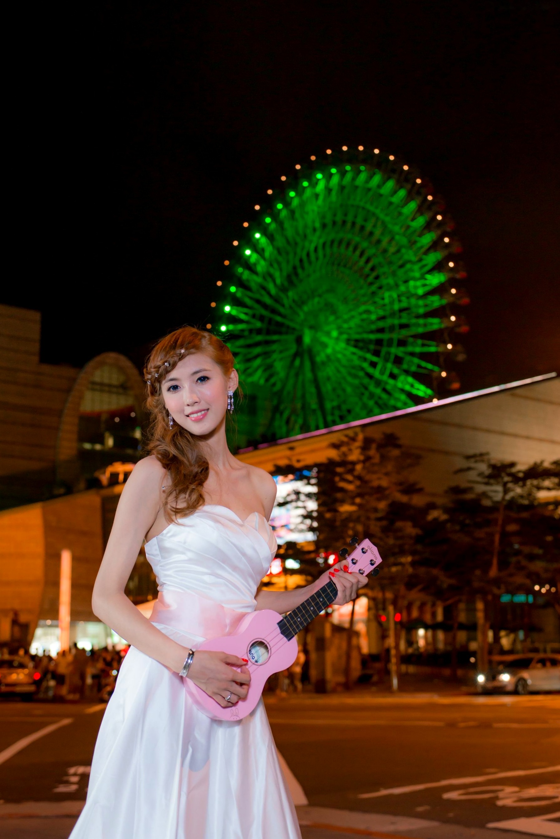 Gallery - 台湾女神金允乔Kila晶晶：浪漫摩天轮夜景婚纱写真清新演绎台湾婚纱清新气质 女神私房照_秀色女神 - image 43