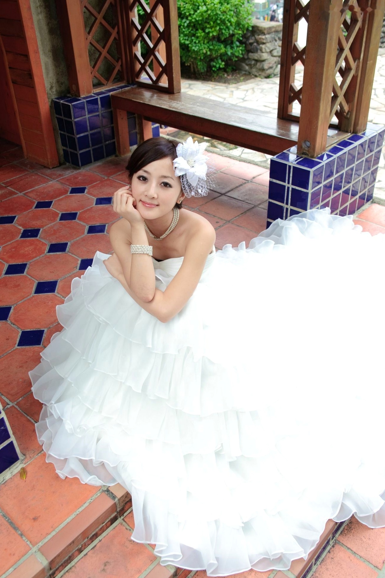 Gallery - 台湾正妹张凯洁/张允霏《日月潭+纸教堂(婚纱)》纯白婚纱写真，唯美户外大片，气质女神清新脱俗台湾婚纱气质清新女神 女神私房照_秀色女神 - image 10