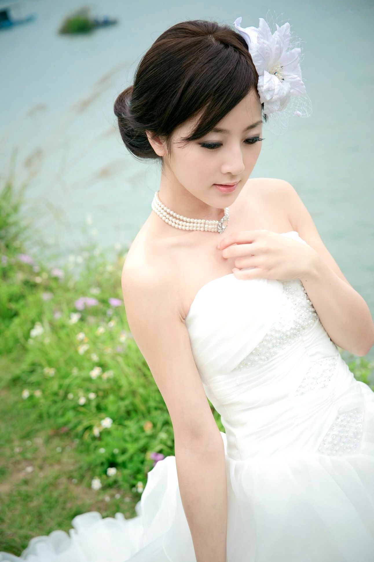 Gallery - 台湾正妹张凯洁/张允霏《日月潭+纸教堂(婚纱)》纯白婚纱写真，唯美户外大片，气质女神清新脱俗台湾婚纱气质清新女神 女神私房照_秀色女神 - image 24