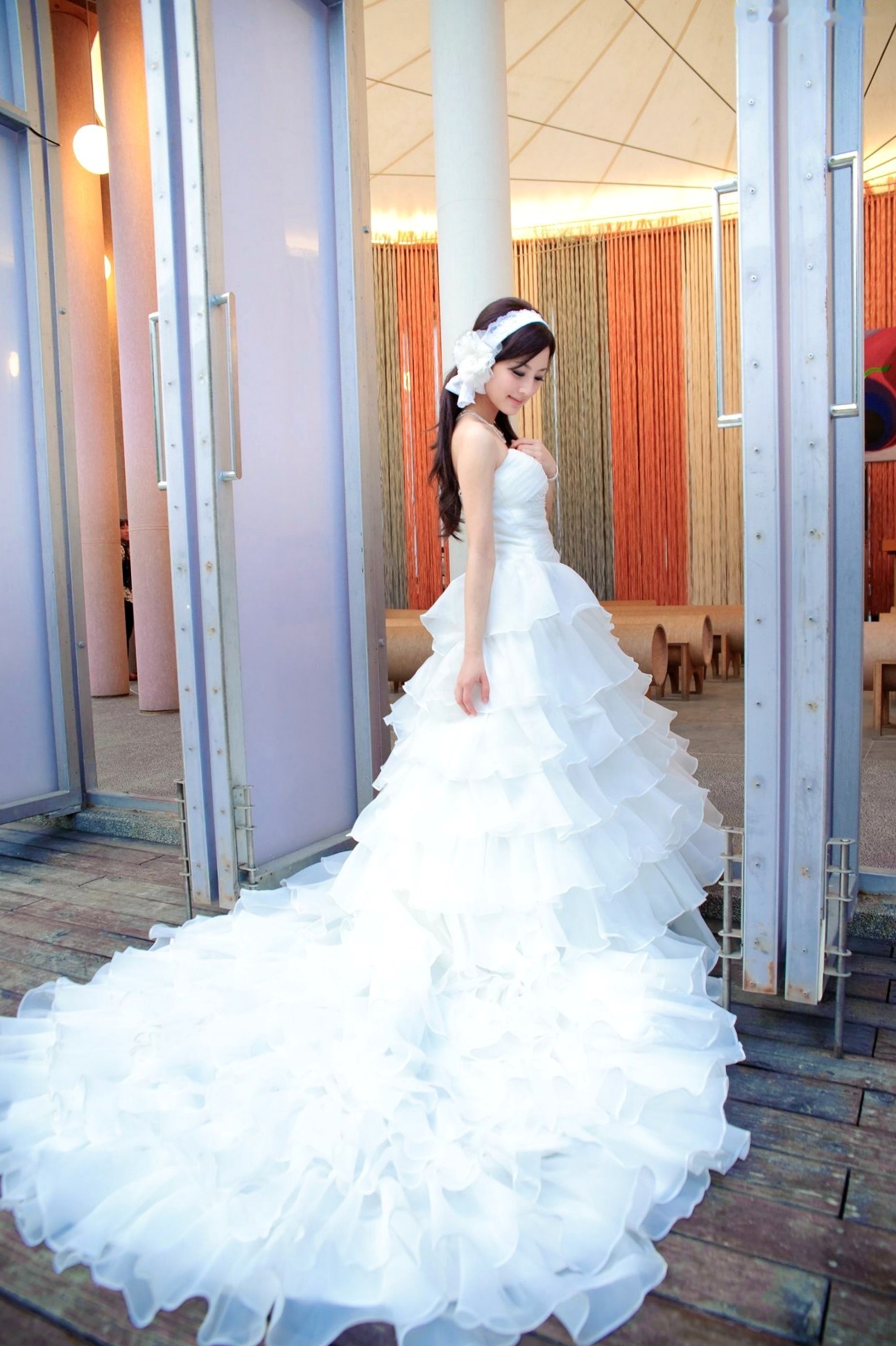 Gallery - 台湾正妹张凯洁/张允霏《日月潭+纸教堂(婚纱)》纯白婚纱写真，唯美户外大片，气质女神清新脱俗台湾婚纱气质清新女神 女神私房照_秀色女神 - image 48