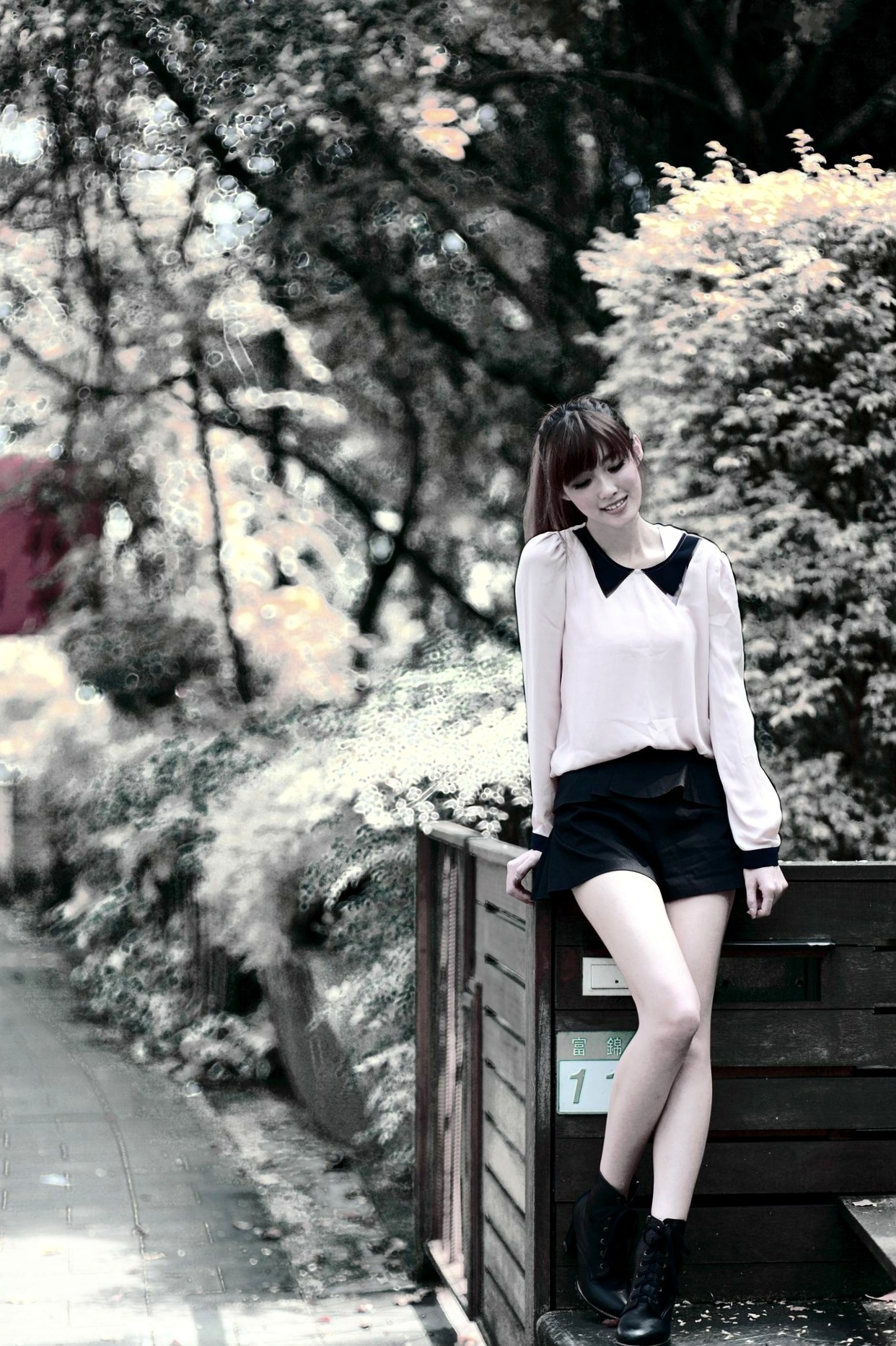 Gallery - 台湾甜美正妹Kila晶晶(金允乔)超短裙清新街拍，户外日常私房写真集街拍台湾美腿清新女神 女神私房照_秀色女神 - image 12