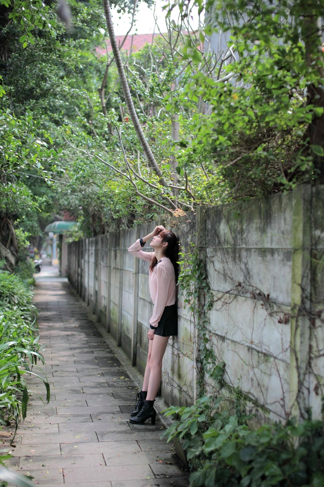 Gallery - 台湾甜美正妹Kila晶晶(金允乔)超短裙清新街拍，户外日常私房写真集街拍台湾美腿清新女神 女神私房照_秀色女神 - image 24