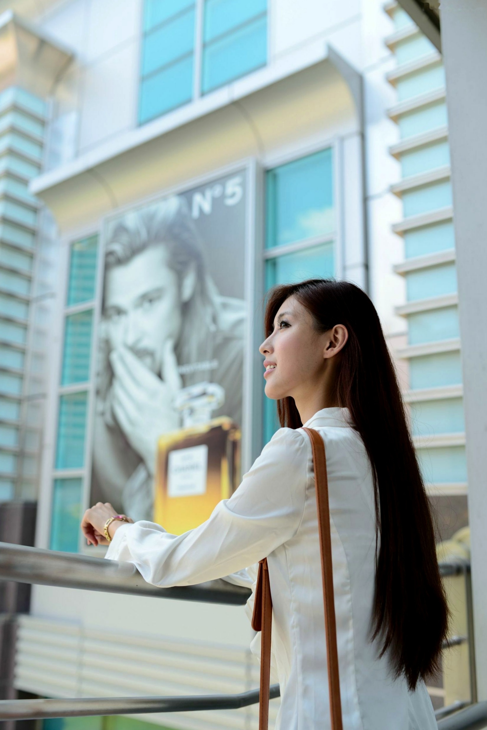 Gallery - 台湾甜美正妹Kila晶晶(金允乔)超短裙清新街拍，户外日常私房写真集街拍台湾美腿清新女神 女神私房照_秀色女神 - image 31