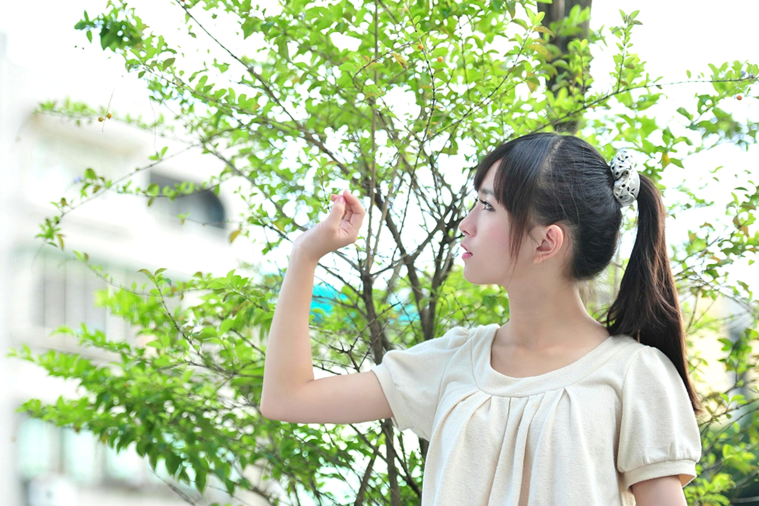 Gallery - 台湾正妹虞成敬（小敬）逸仙公园清新户外写真，头戴耳机甜美可人，治愈系纯净美少女日常街拍台湾清新治愈系户外萝莉 女神私房照_秀色女神 - image 2