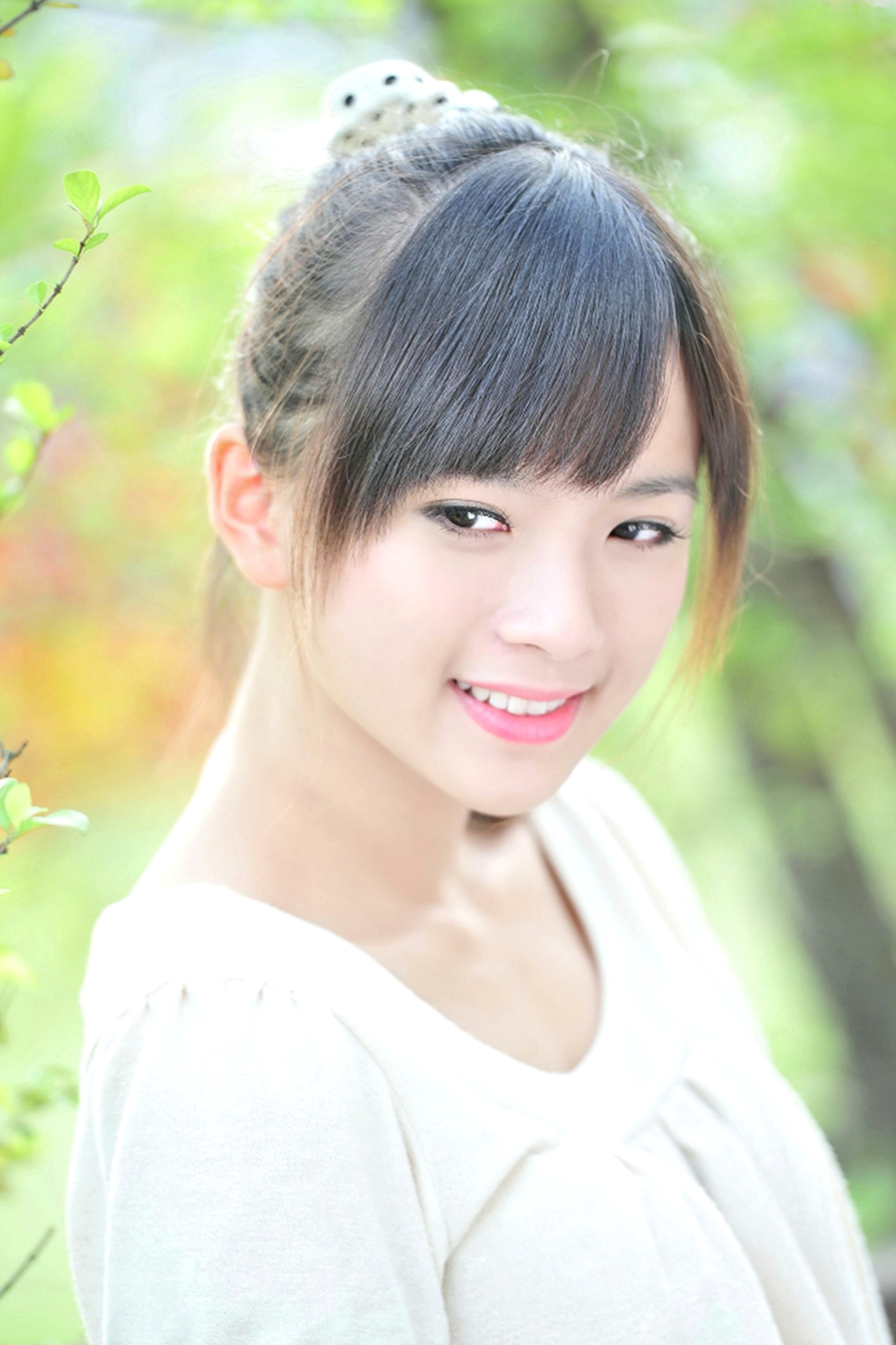 Gallery - 台湾正妹虞成敬（小敬）逸仙公园清新户外写真，头戴耳机甜美可人，治愈系纯净美少女日常街拍台湾清新治愈系户外萝莉 女神私房照_秀色女神 - image 3