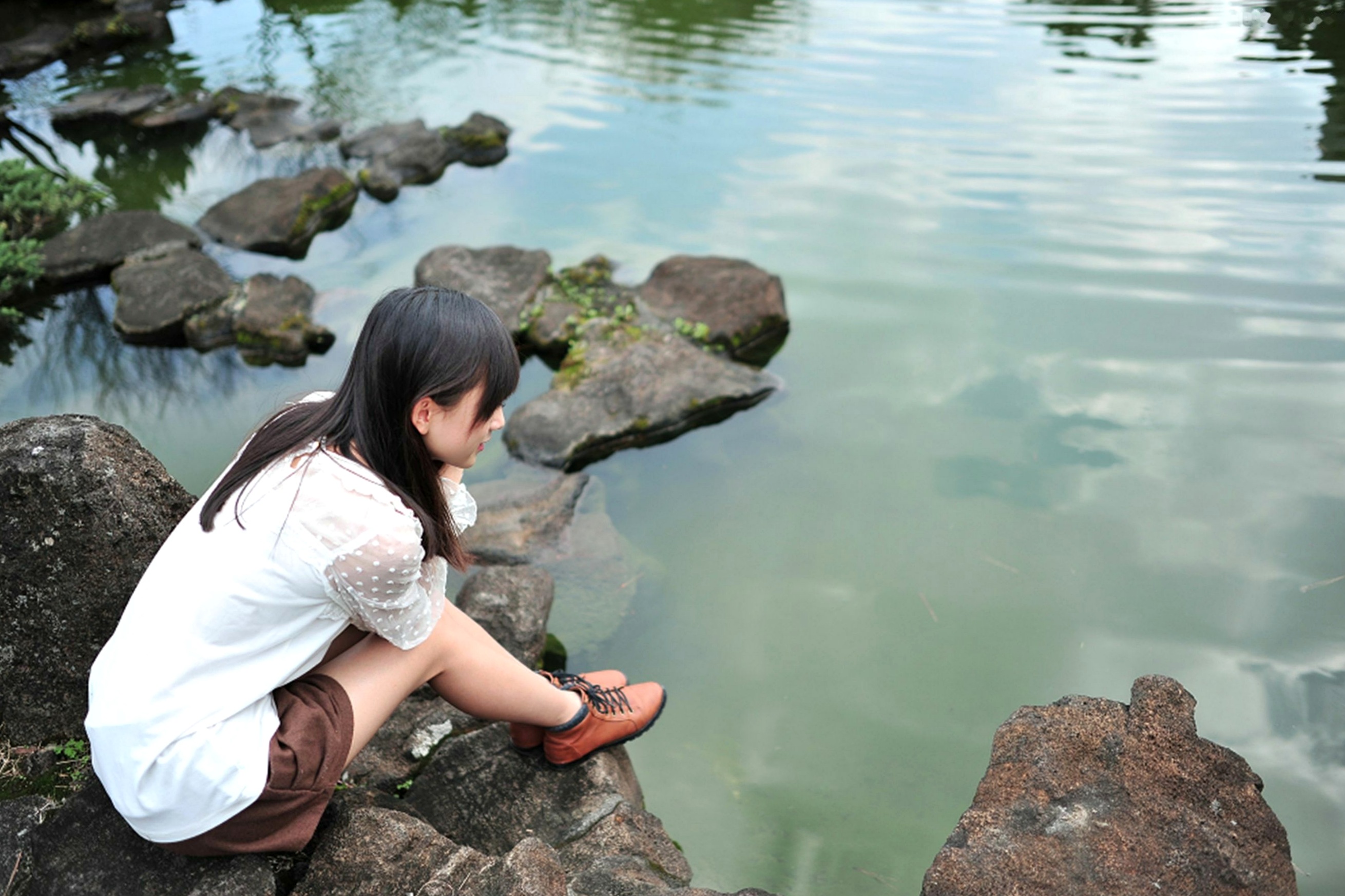 Gallery - 台湾正妹虞成敬（小敬）逸仙公园清新户外写真，头戴耳机甜美可人，治愈系纯净美少女日常街拍台湾清新治愈系户外萝莉 女神私房照_秀色女神 - image 14