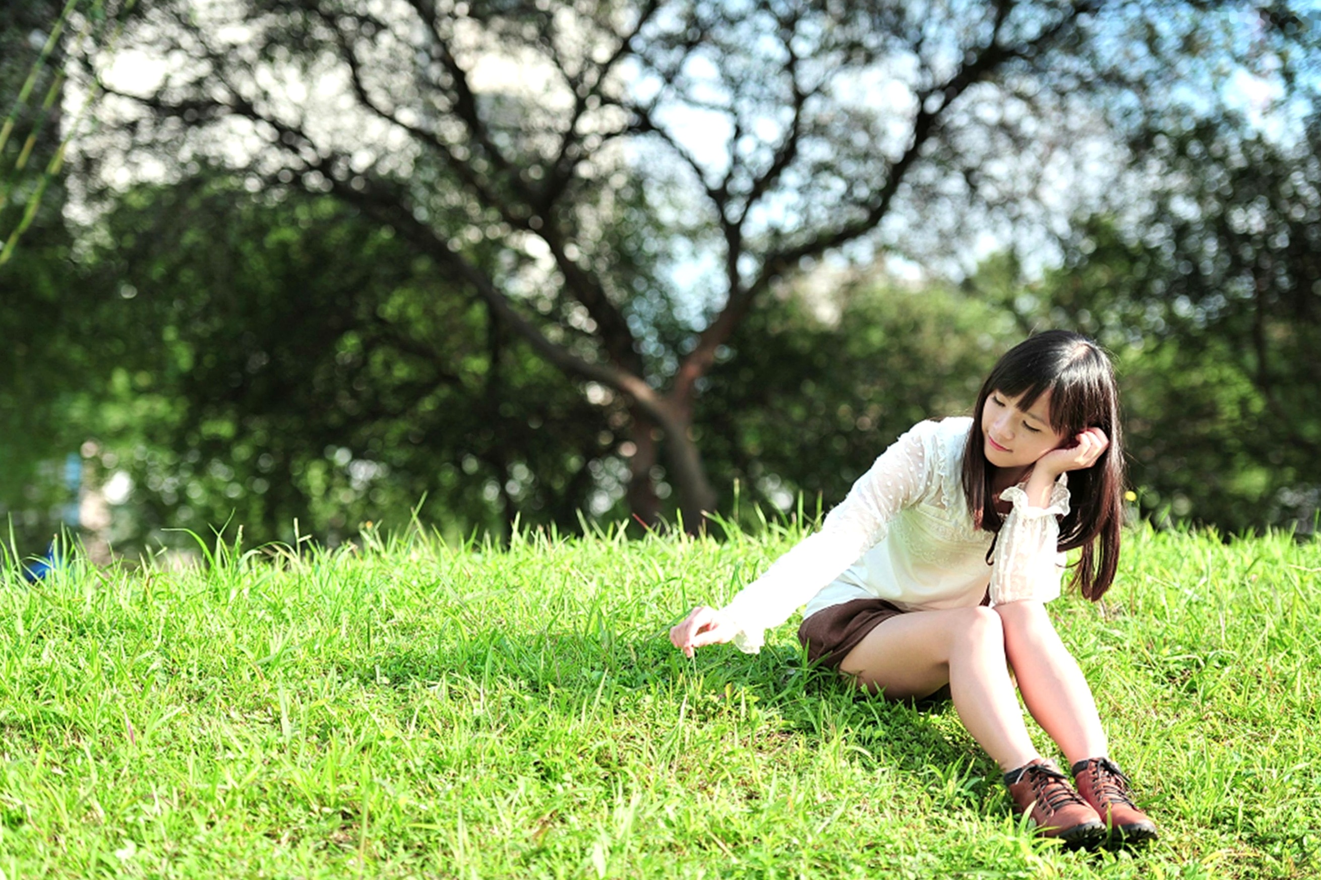 Gallery - 台湾正妹虞成敬（小敬）逸仙公园清新户外写真，头戴耳机甜美可人，治愈系纯净美少女日常街拍台湾清新治愈系户外萝莉 女神私房照_秀色女神 - image 19