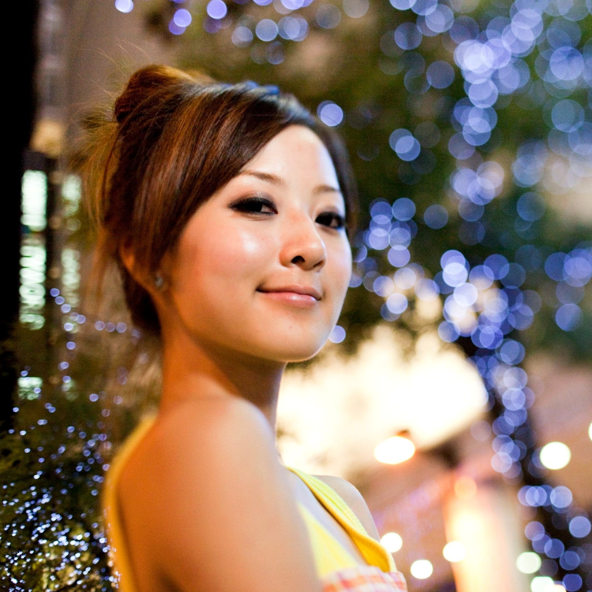 Gallery - 台湾正妹果子MM张允霏夜拍西门町街头时尚写真，甜美清纯展现都市街拍魅力台湾街拍清纯清新女神 女神私房照_秀色女神 - image 32