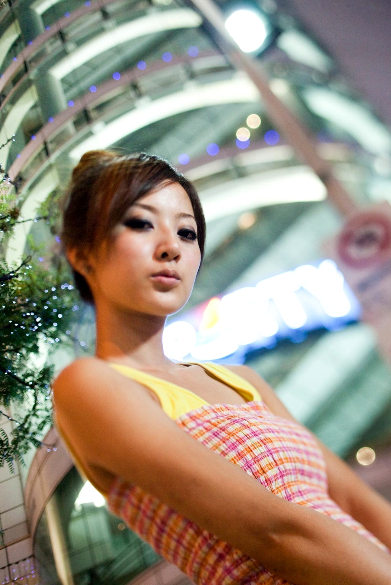 Gallery - 台湾正妹果子MM张允霏夜拍西门町街头时尚写真，甜美清纯展现都市街拍魅力台湾街拍清纯清新女神 女神私房照_秀色女神 - image 34