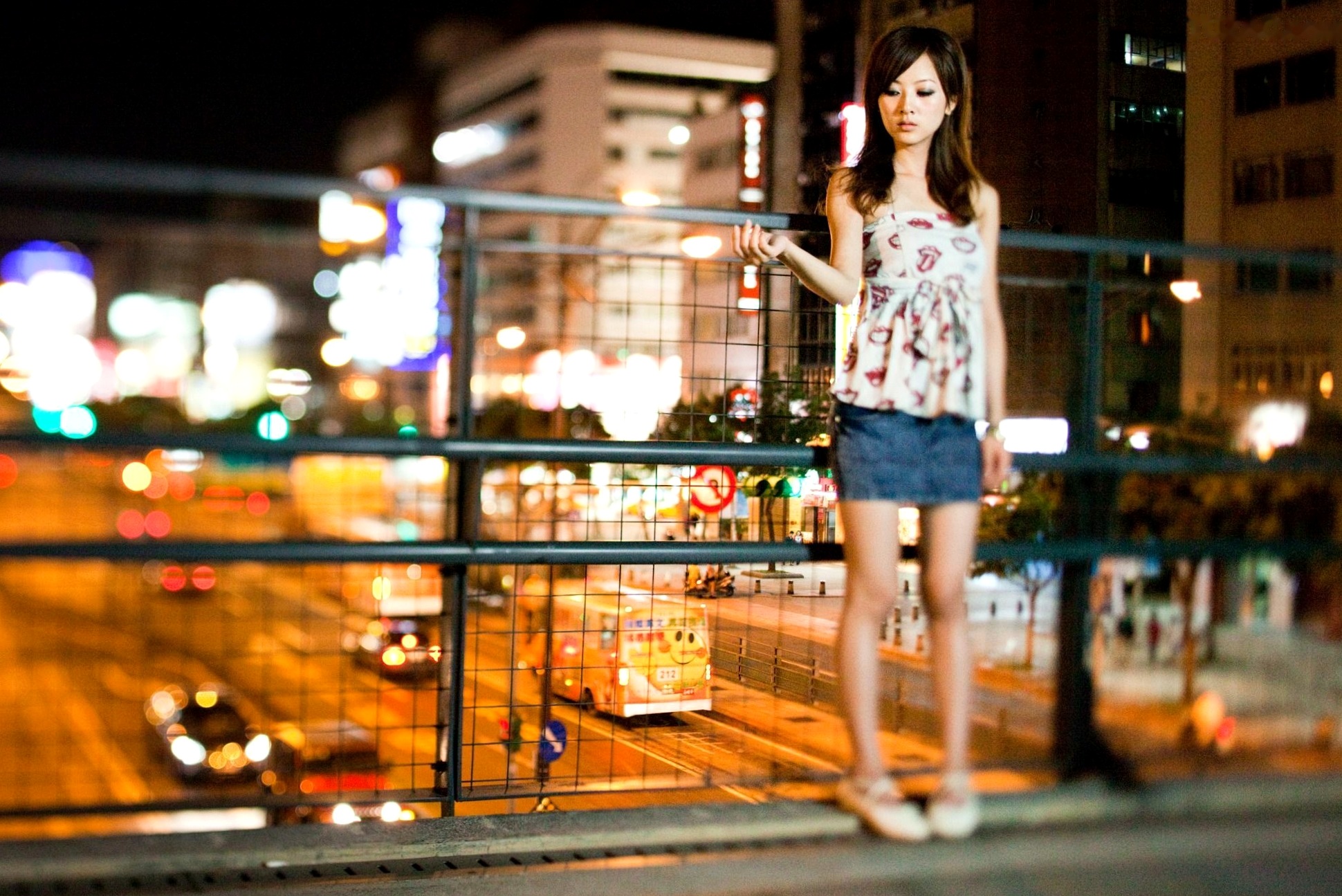 Gallery - 台湾正妹果子MM张允霏夜拍西门町街头时尚写真，甜美清纯展现都市街拍魅力台湾街拍清纯清新女神 女神私房照_秀色女神 - image 46