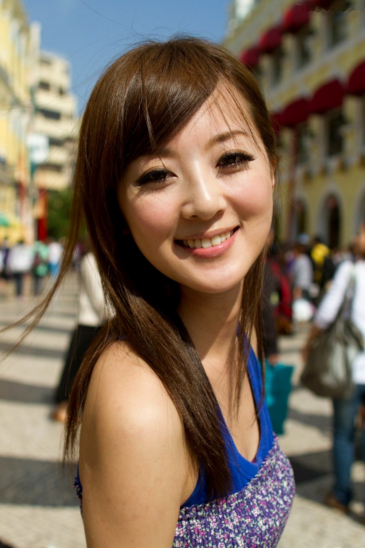 Gallery - 台湾正妹张凯洁Mikako港澳行街拍系列，碎花裙清新文艺写真，动感广场风情台湾街拍清新气质户外 女神私房照_秀色女神 - image 91