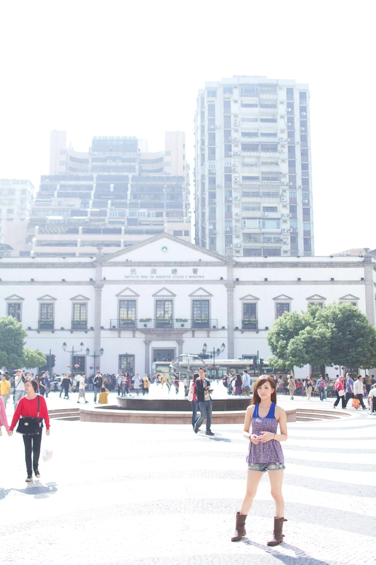 Gallery - 台湾正妹张凯洁Mikako港澳行街拍系列，碎花裙清新文艺写真，动感广场风情台湾街拍清新气质户外 女神私房照_秀色女神 - image 130
