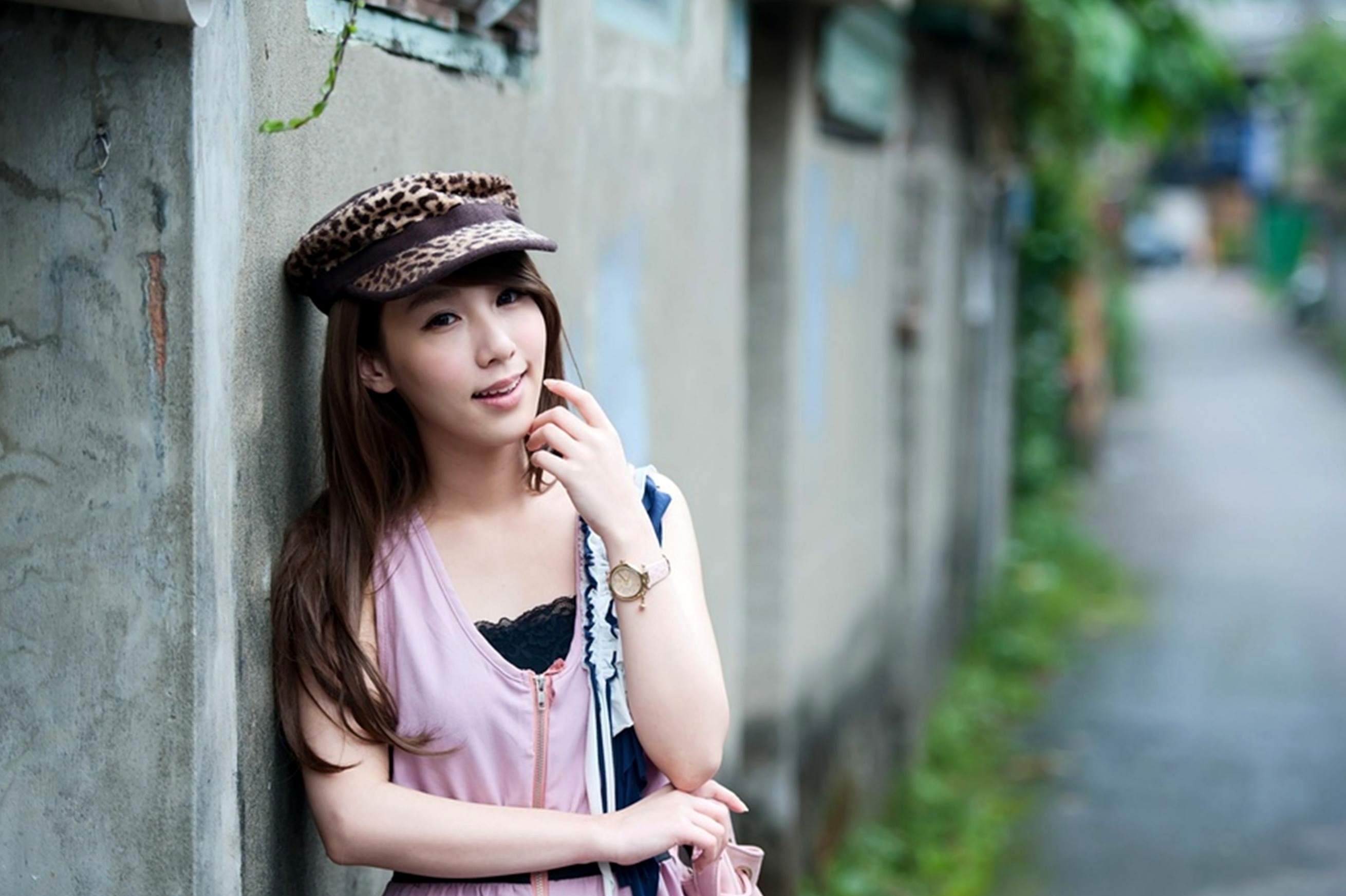Gallery - 台湾正妹Kimi小步吕思莹《小港老巷街拍》清新甜美街头外拍个人写真集台湾街拍清新治愈系女神气质 女神私房照_秀色女神 - image 28