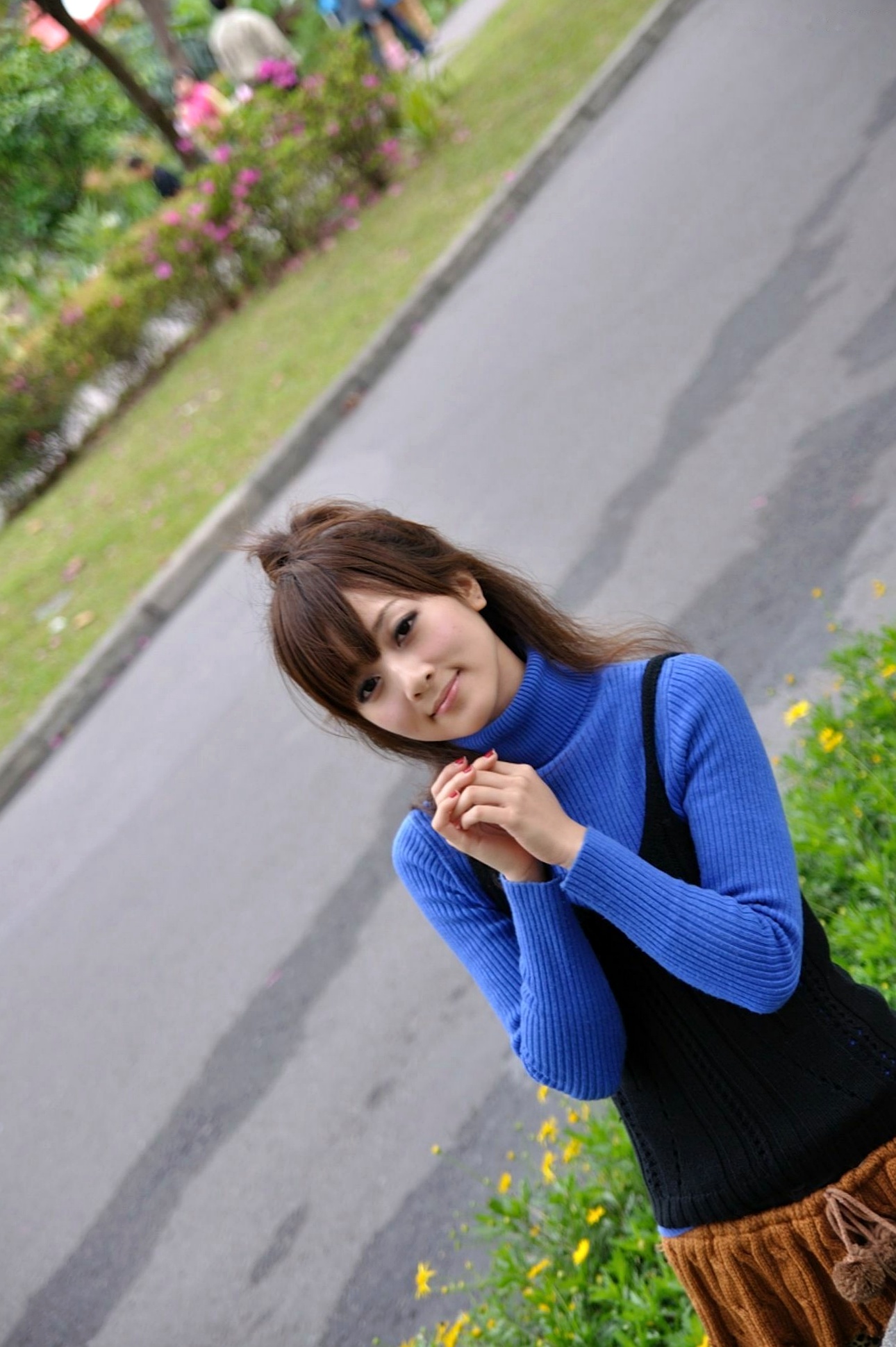 Gallery - 台湾正妹张允霏/果子MM《台大外拍》第5部，校园清新风，碎花裙单车少女高清写真集台湾户外清纯治愈系 女神私房照_秀色女神 - image 54