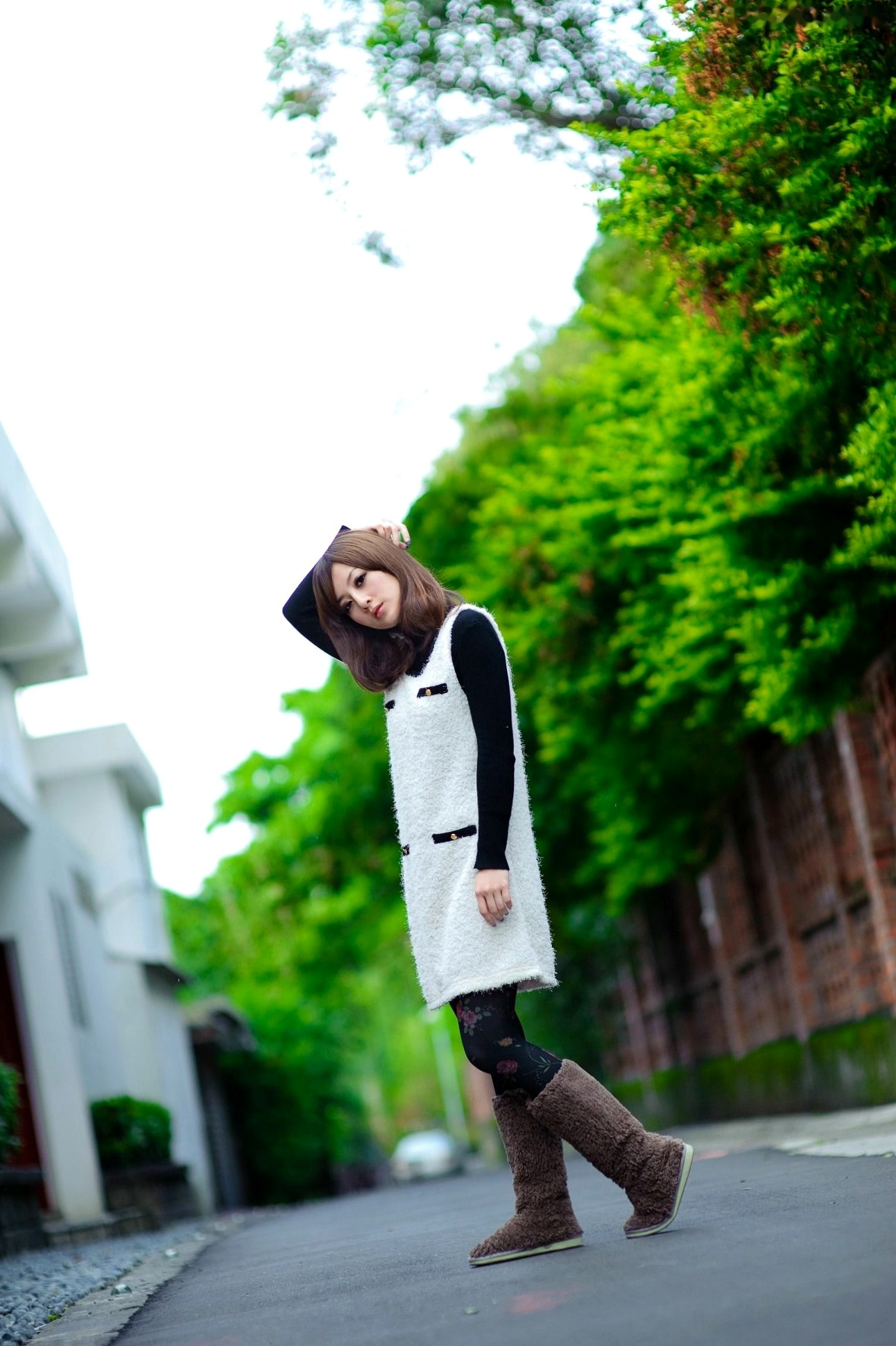 Gallery - 台湾正妹果子Mikako淡水外拍写真，清新甜美冬季穿搭尽显治愈系少女质感台湾户外清新治愈系街拍 女神私房照_秀色女神 - image 3