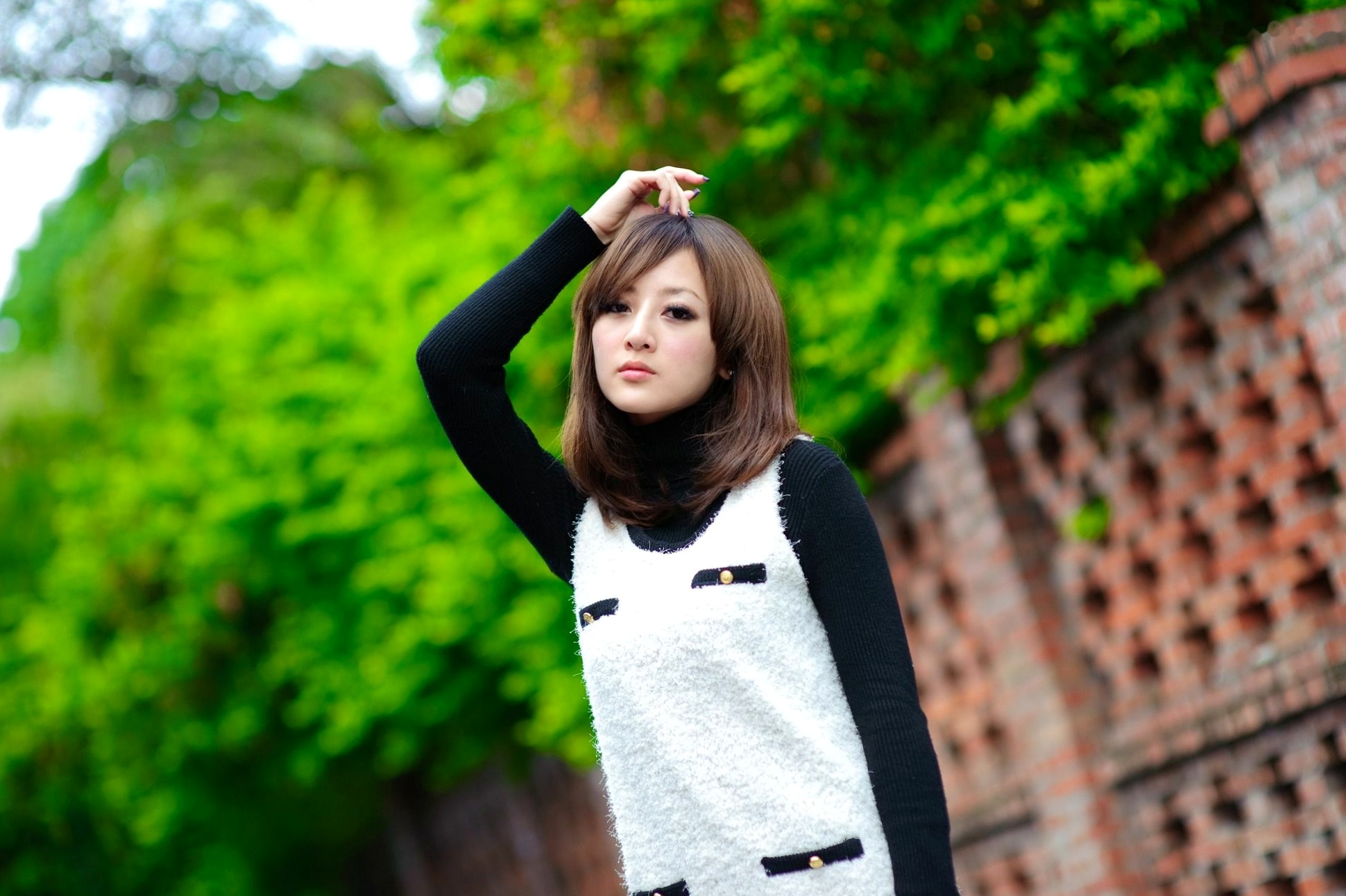 Gallery - 台湾正妹果子Mikako淡水外拍写真，清新甜美冬季穿搭尽显治愈系少女质感台湾户外清新治愈系街拍 女神私房照_秀色女神 - image 4
