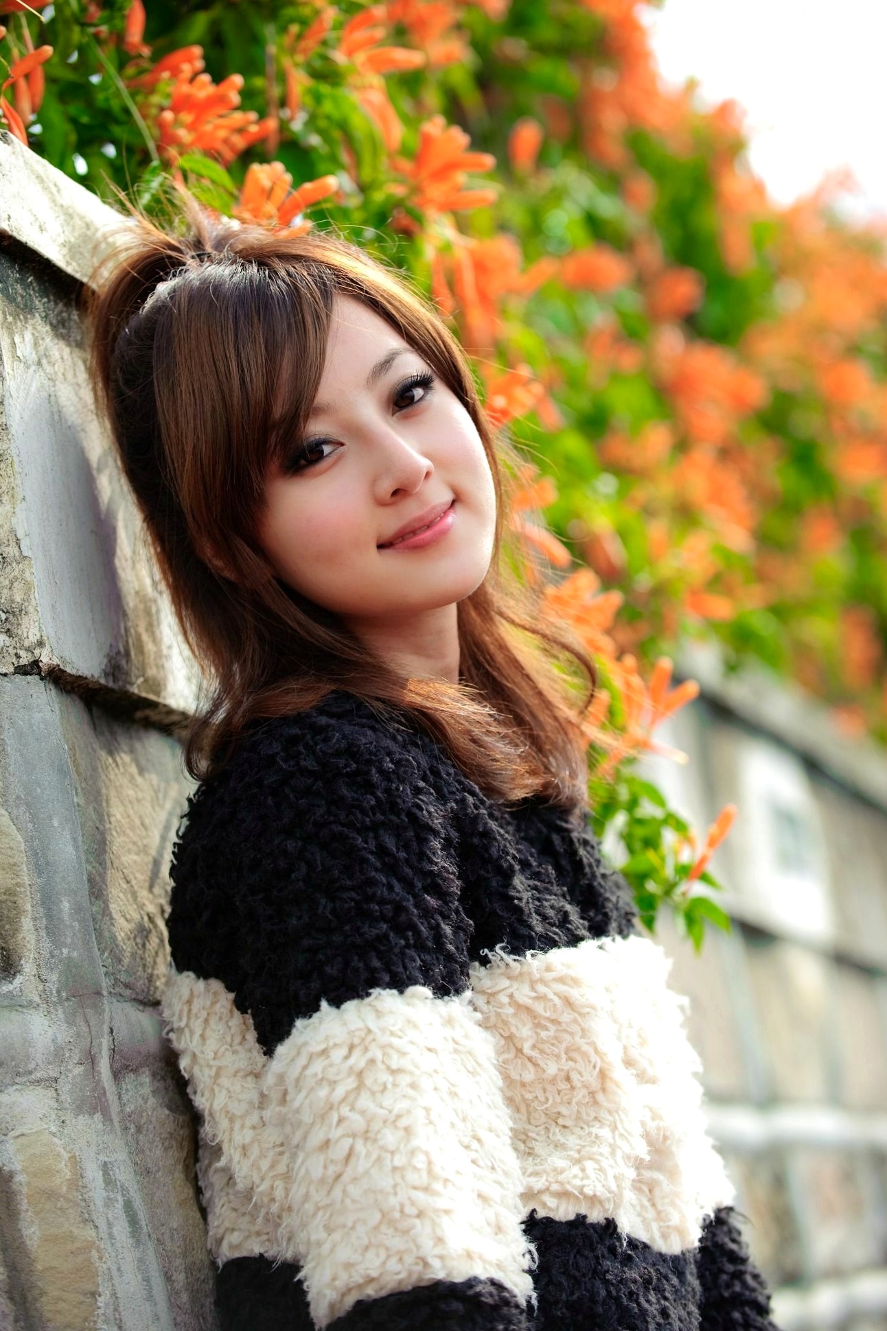 Gallery - 台湾正妹果子Mikako淡水外拍写真，清新甜美冬季穿搭尽显治愈系少女质感台湾户外清新治愈系街拍 女神私房照_秀色女神 - image 12
