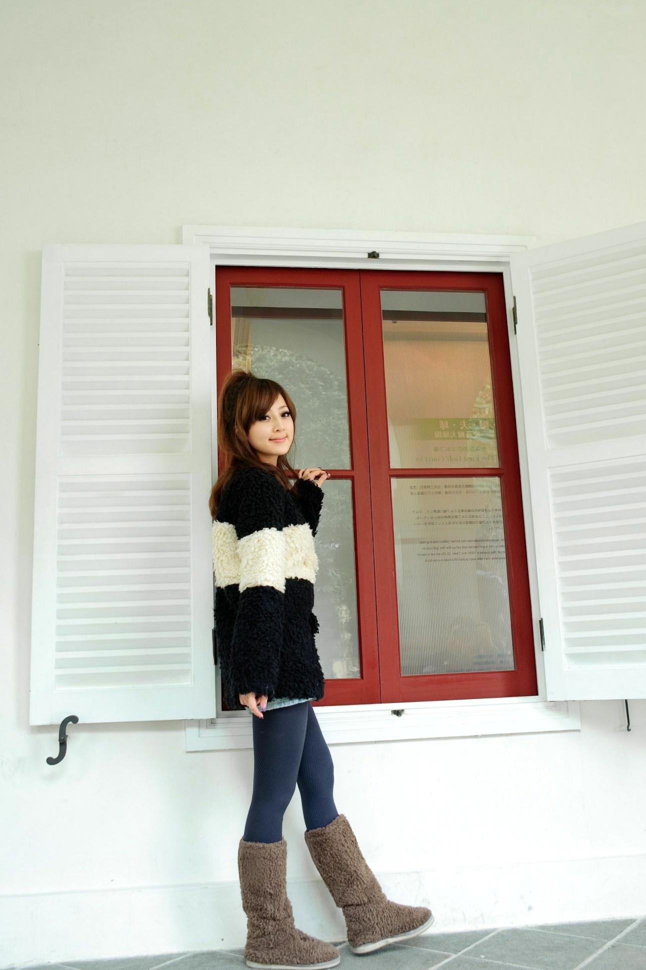 Gallery - 台湾正妹果子Mikako淡水外拍写真，清新甜美冬季穿搭尽显治愈系少女质感台湾户外清新治愈系街拍 女神私房照_秀色女神 - image 26