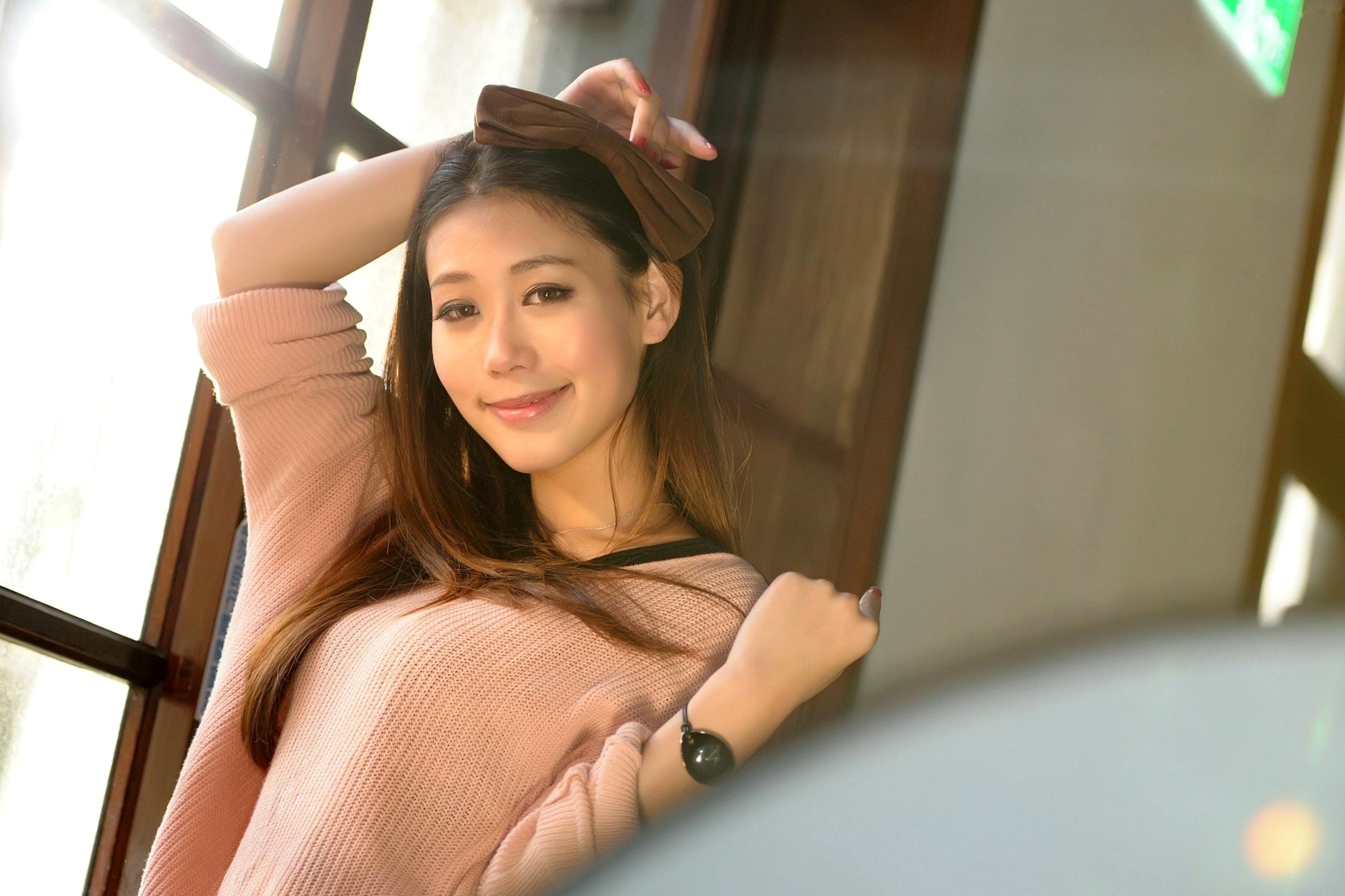 Gallery - 台湾女神佳贝儿《唯美时尚外拍》户外写真，清纯侧颜与迷人光影的视觉盛宴台湾清新气质户外治愈系 女神私房照_秀色女神 - image 4