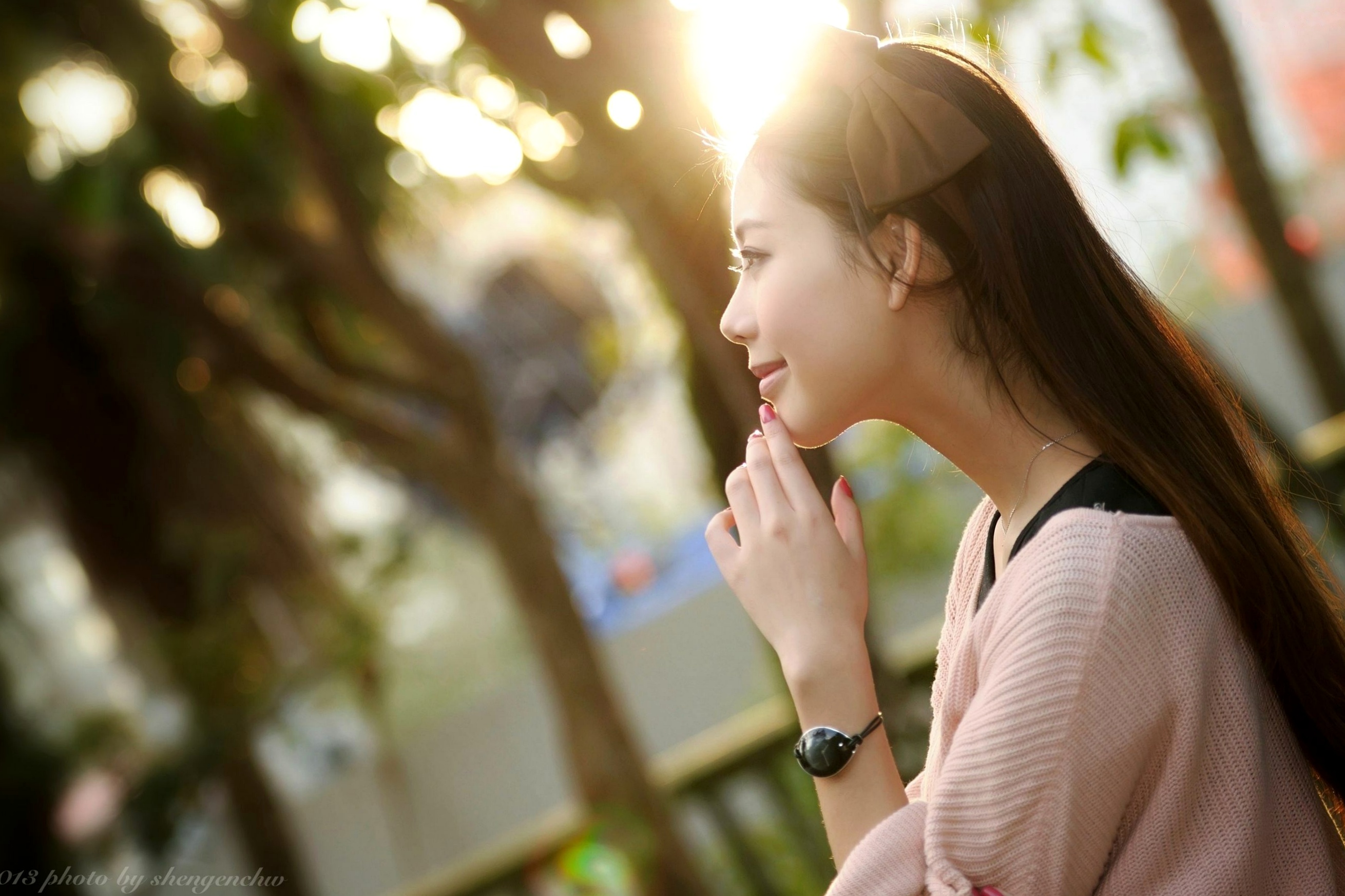 Gallery - 台湾女神佳贝儿《唯美时尚外拍》户外写真，清纯侧颜与迷人光影的视觉盛宴台湾清新气质户外治愈系 女神私房照_秀色女神 - image 31