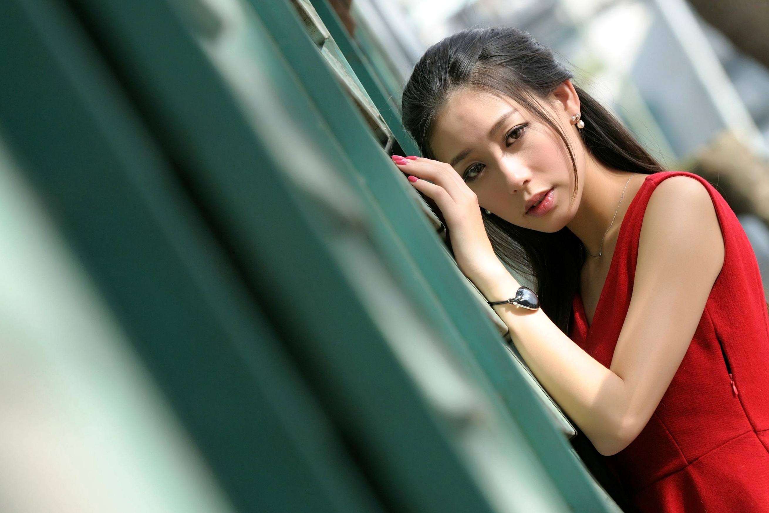 Gallery - 台湾女神佳贝儿《唯美时尚外拍》户外写真，清纯侧颜与迷人光影的视觉盛宴台湾清新气质户外治愈系 女神私房照_秀色女神 - image 37