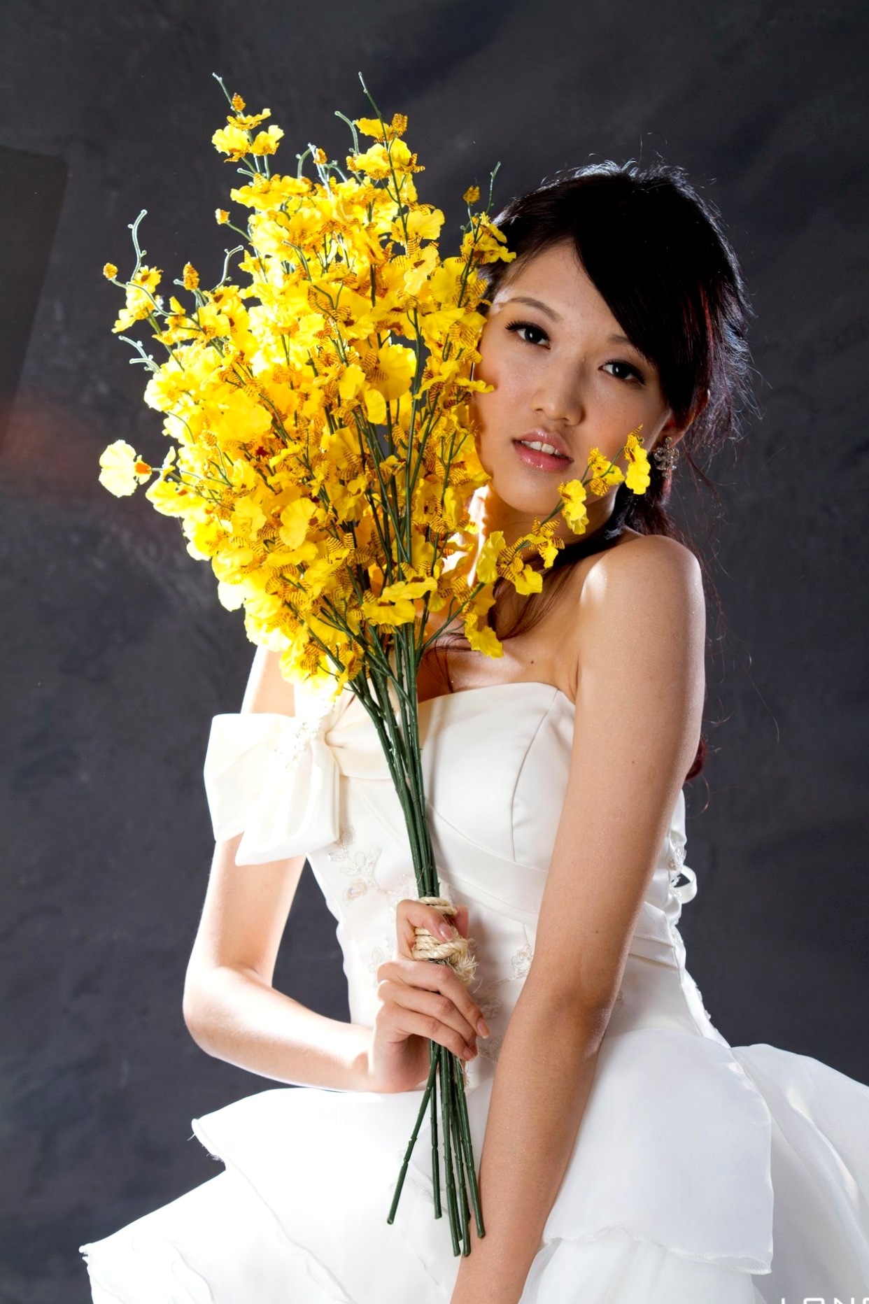 Gallery - 台湾正妹模特 - model陈玮廷Jill纯白婚纱写真，精致礼服尽显古典浪漫优雅气质台湾婚纱气质优雅 女神私房照_秀色女神 - image 21