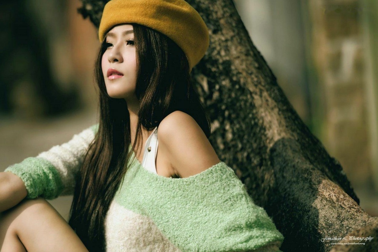 Gallery - 台湾正妹Winnie小雪与晶晶（金允乔）港澳清新街拍写真，百变造型演绎都市时尚潮流台湾街拍清新治愈系气质 女神私房照_秀色女神 - image 34