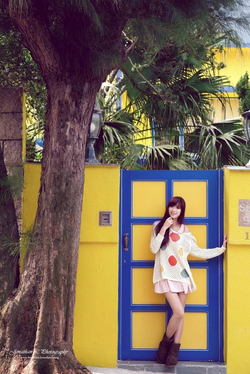 Gallery - 台湾正妹Winnie小雪与晶晶（金允乔）港澳清新街拍写真，百变造型演绎都市时尚潮流台湾街拍清新治愈系气质 女神私房照_秀色女神 - image 50