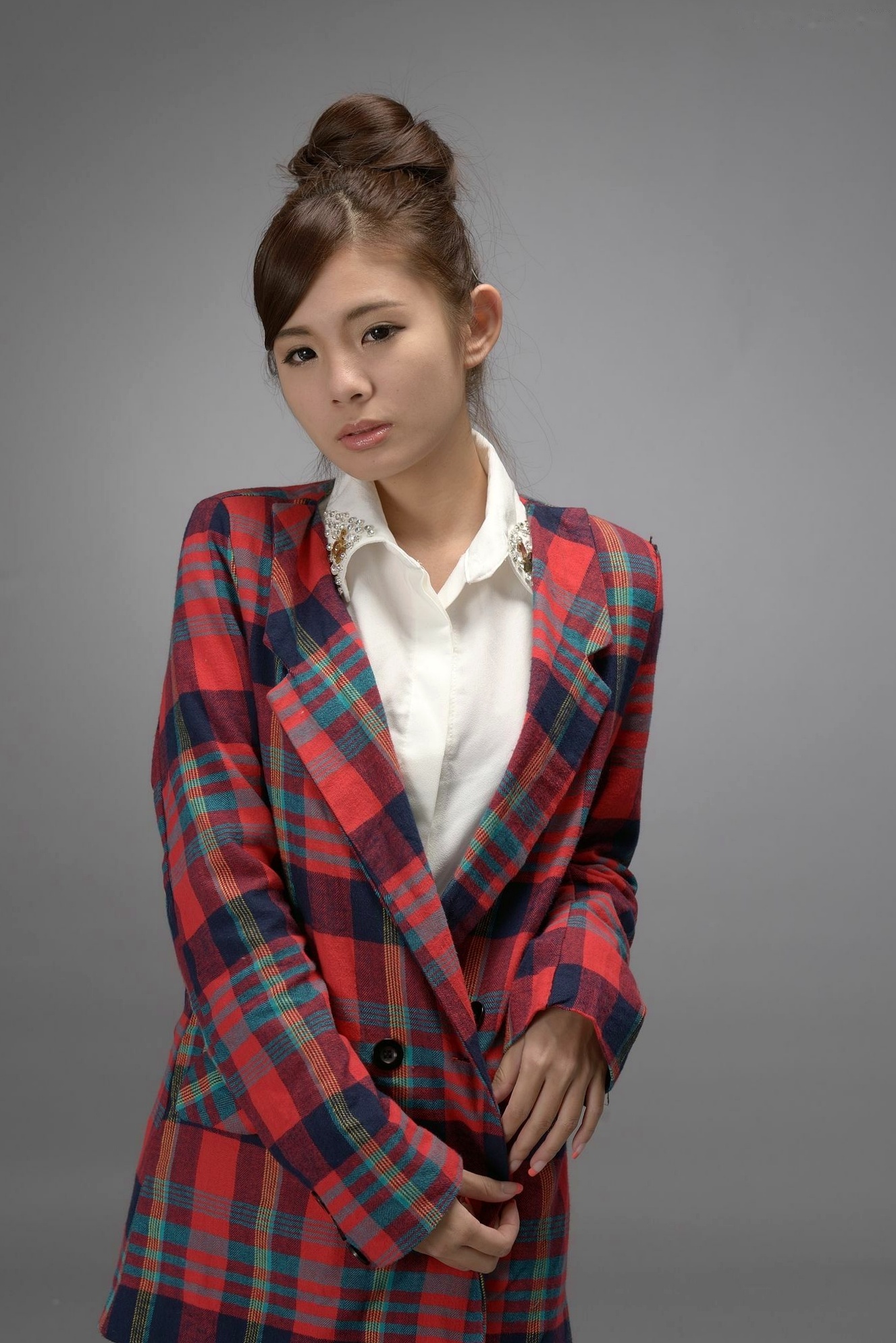 Gallery - 台湾正妹鲔鱼徐玮吟与蔡小洁写真集：清新户外私房与温馨室内居家风格合集台湾清新治愈系私房照户外 女神私房照_秀色女神 - image 92