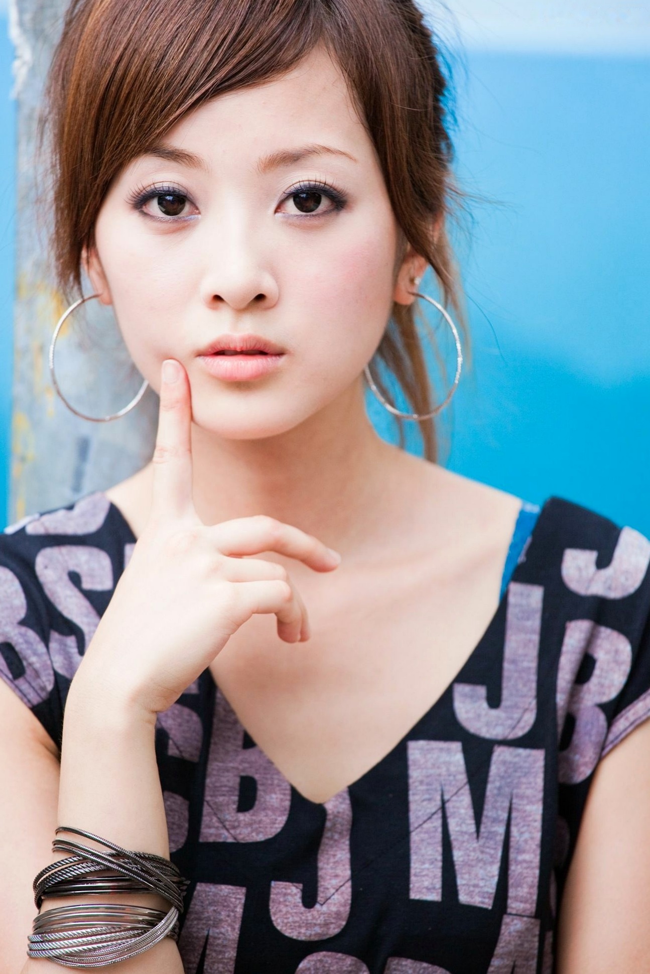 Gallery - 台湾正妹张允霏Mikako公馆商圈清新街拍写真，时尚牛仔造型展现甜美灵动邻家气质台湾街拍清新气质治愈系 女神私房照_秀色女神 - image 32