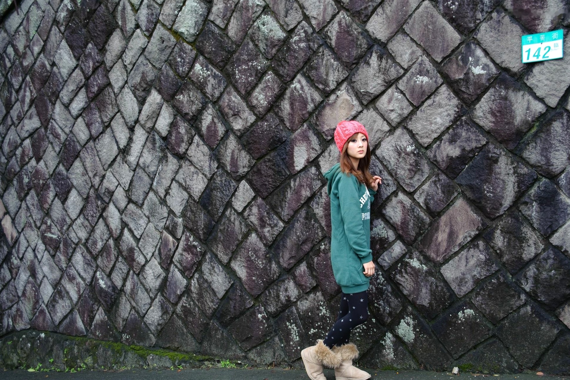 Gallery - 台湾正妹果子MM张凯洁《法国农庄外拍》高清写真，甜美清新日系少女，温暖秋日围巾穿搭私房照台湾清新气质治愈系街拍 女神私房照_秀色女神 - image 10