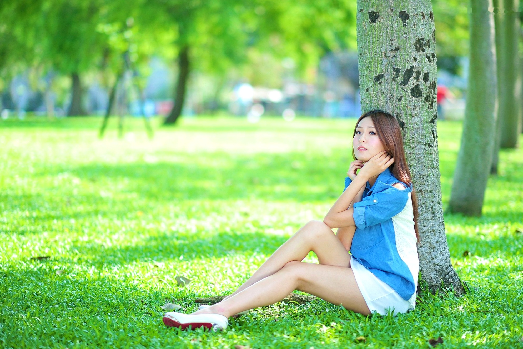 Gallery - 台湾正妹Winnie庄咏惠清新户外写真，邻家气质与甜美空姐制服诱惑台湾户外空姐制服清新 女神私房照_秀色女神 - image 26