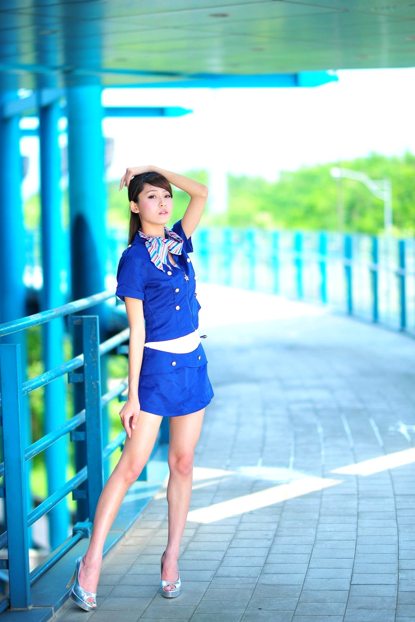 Gallery - 台湾正妹Winnie庄咏惠清新户外写真，邻家气质与甜美空姐制服诱惑台湾户外空姐制服清新 女神私房照_秀色女神 - image 33