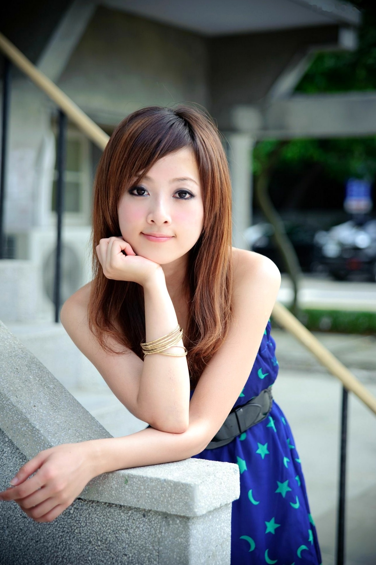 Gallery - 台湾正妹果子MM/张凯洁《华山文创园》清新街拍写真，户外文艺气质邻家女神私房合集台湾街拍清新气质治愈系 女神私房照_秀色女神 - image 13