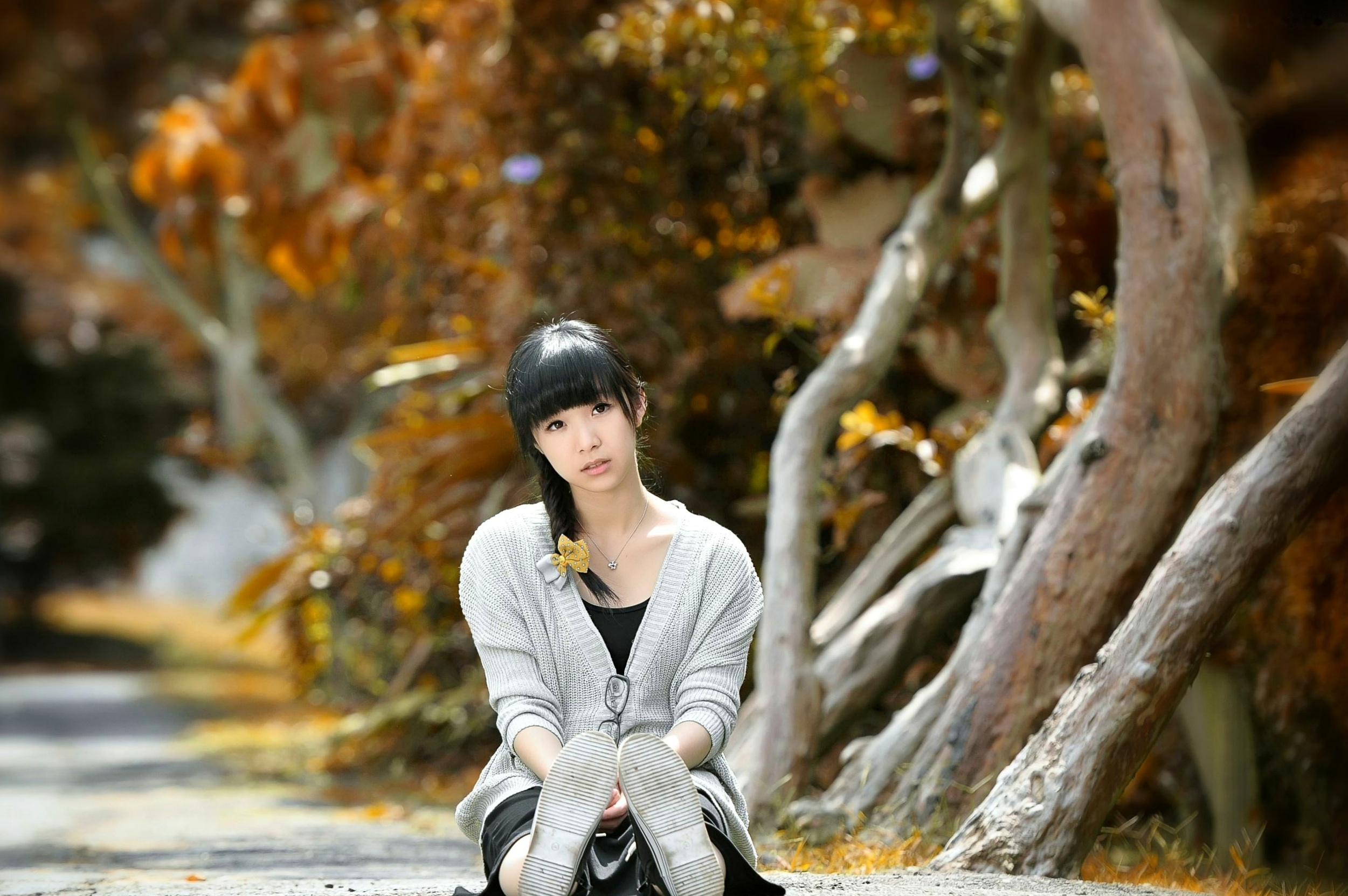 Gallery - 台湾清纯正妹茶茶《书卷气小清新外拍》日系森林治愈系户外写真图片集台湾清纯户外治愈系清新 女神私房照_秀色女神 - image 1