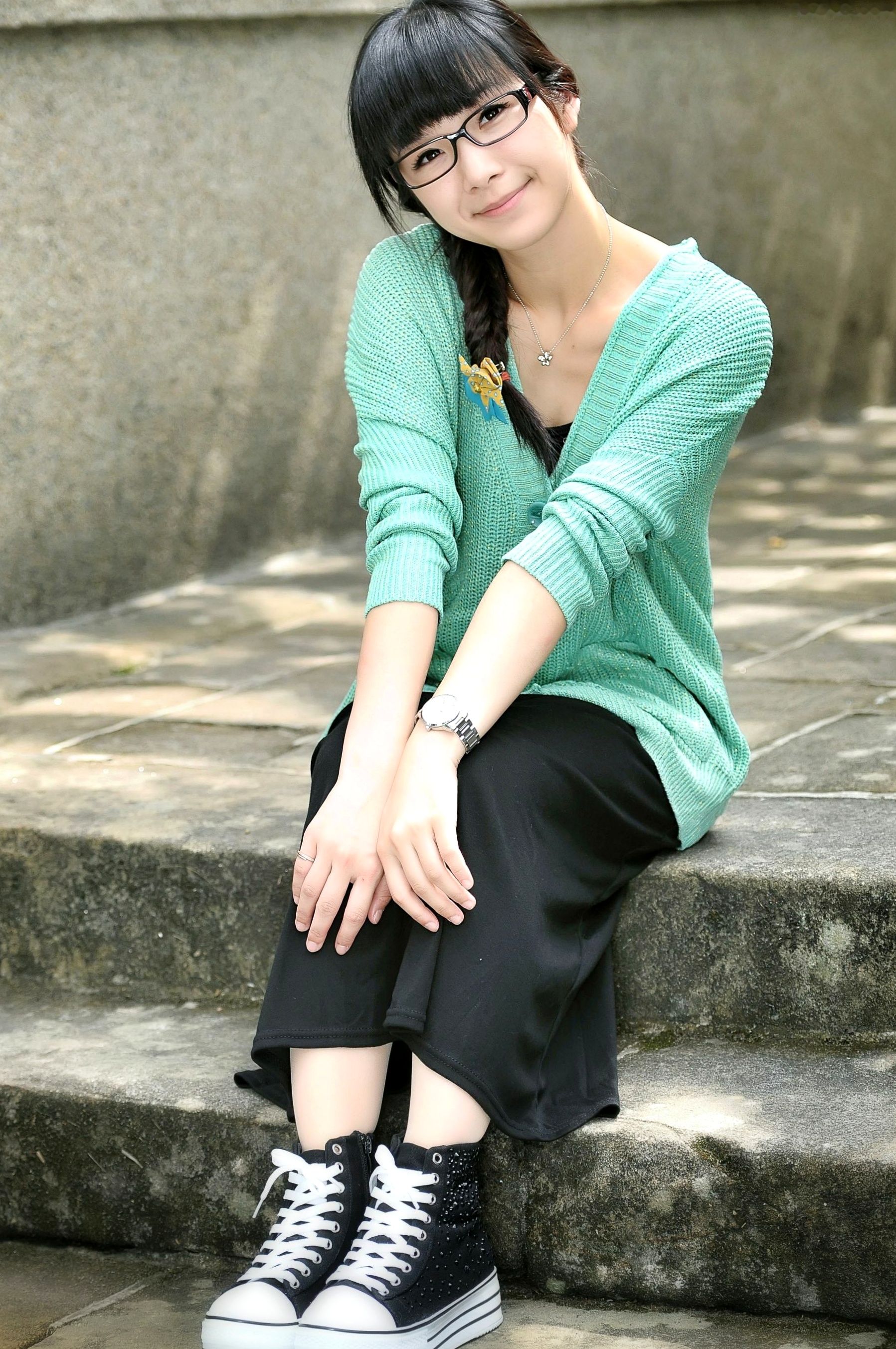 Gallery - 台湾清纯正妹茶茶《书卷气小清新外拍》日系森林治愈系户外写真图片集台湾清纯户外治愈系清新 女神私房照_秀色女神 - image 7