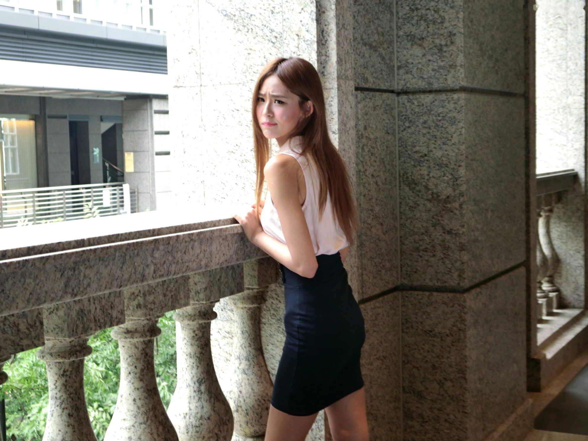 Gallery - 台湾模特 - modelWinnie小雪信义商圈街拍写真，优雅职场装束展现知性气质与迷人美腿beautyleg台湾街拍气质美腿清新 女神私房照_秀色女神 - image 90