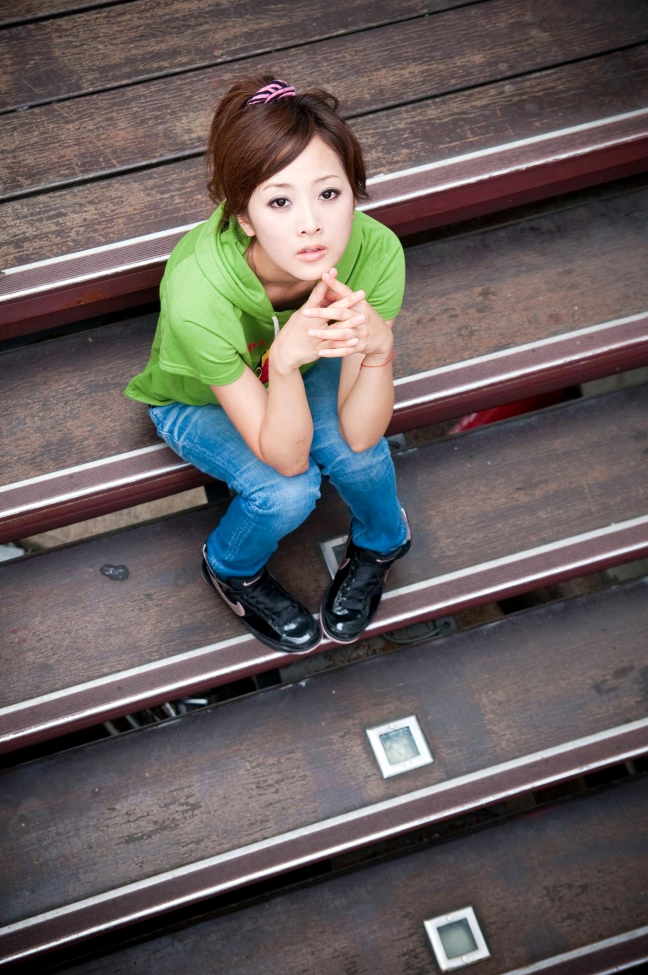 Gallery - 台湾正妹张允霏/张凯洁《西门町外拍》写真集，街拍清新少女风，户外休闲穿搭，气质女神甜美灵动台湾街拍户外清新女神 女神私房照_秀色女神 - image 12