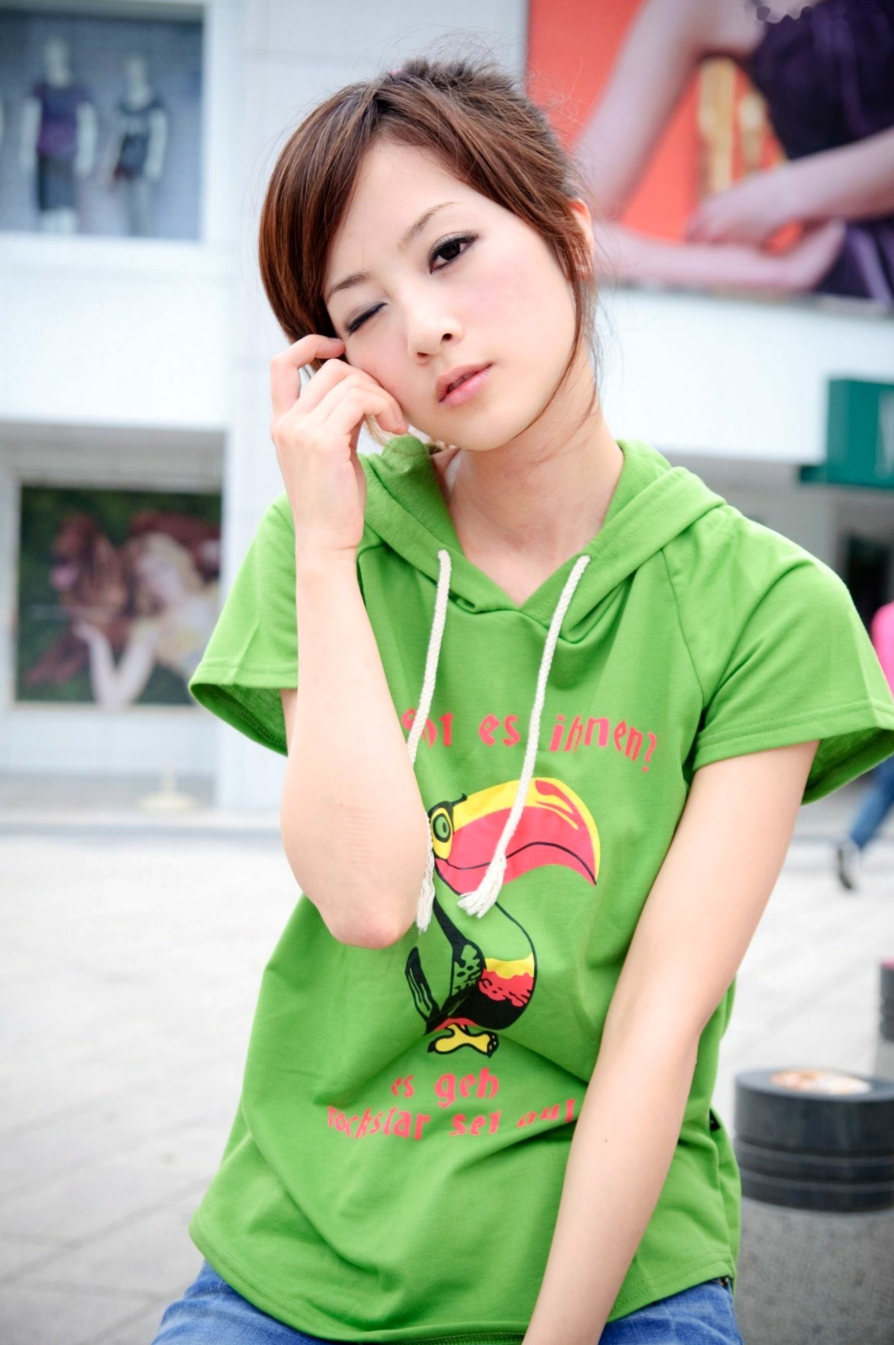 Gallery - 台湾正妹张允霏/张凯洁《西门町外拍》写真集，街拍清新少女风，户外休闲穿搭，气质女神甜美灵动台湾街拍户外清新女神 女神私房照_秀色女神 - image 21