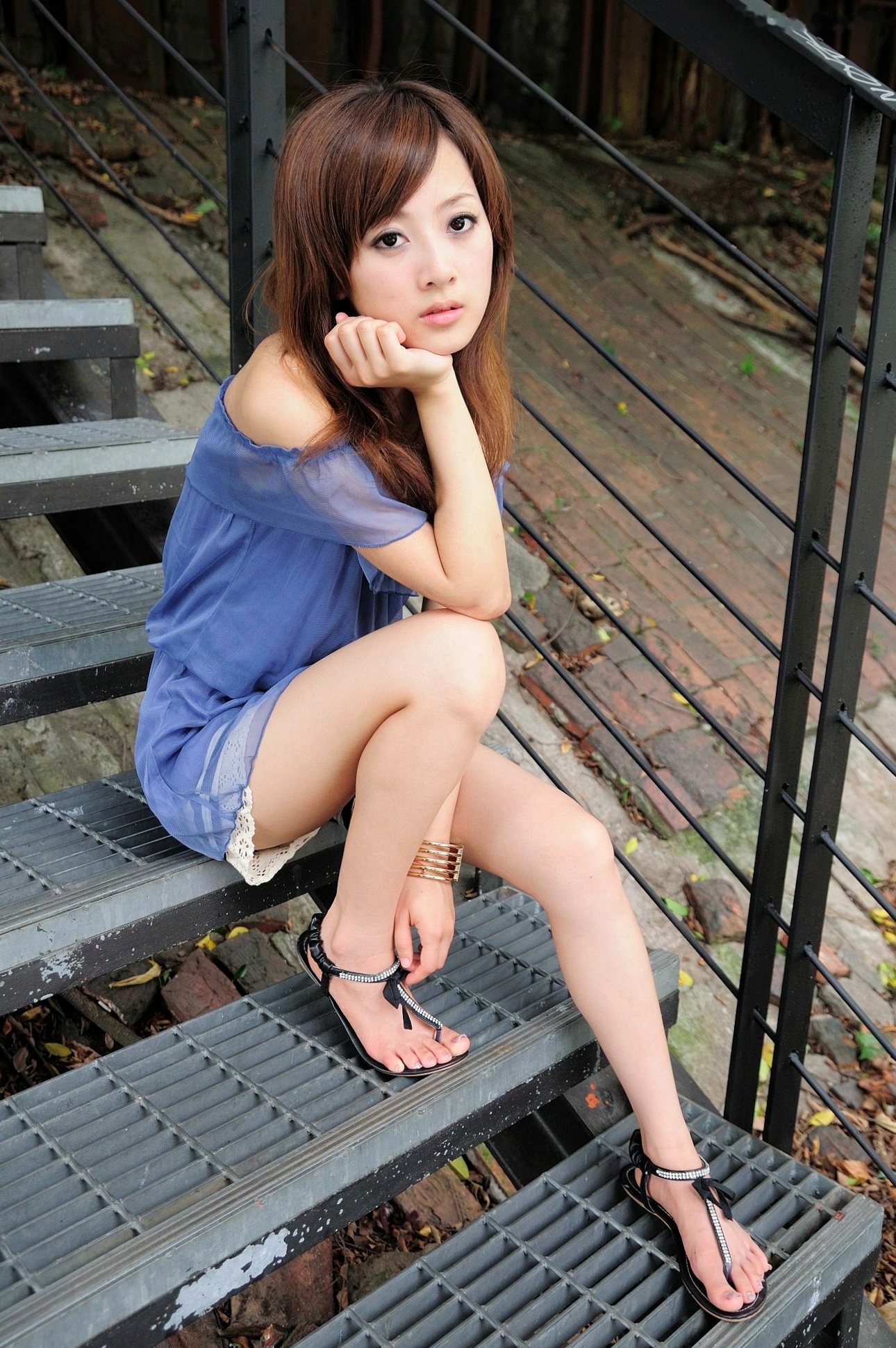 Gallery - 台湾正妹张允霏/张凯洁《西门町外拍》写真集，街拍清新少女风，户外休闲穿搭，气质女神甜美灵动台湾街拍户外清新女神 女神私房照_秀色女神 - image 42
