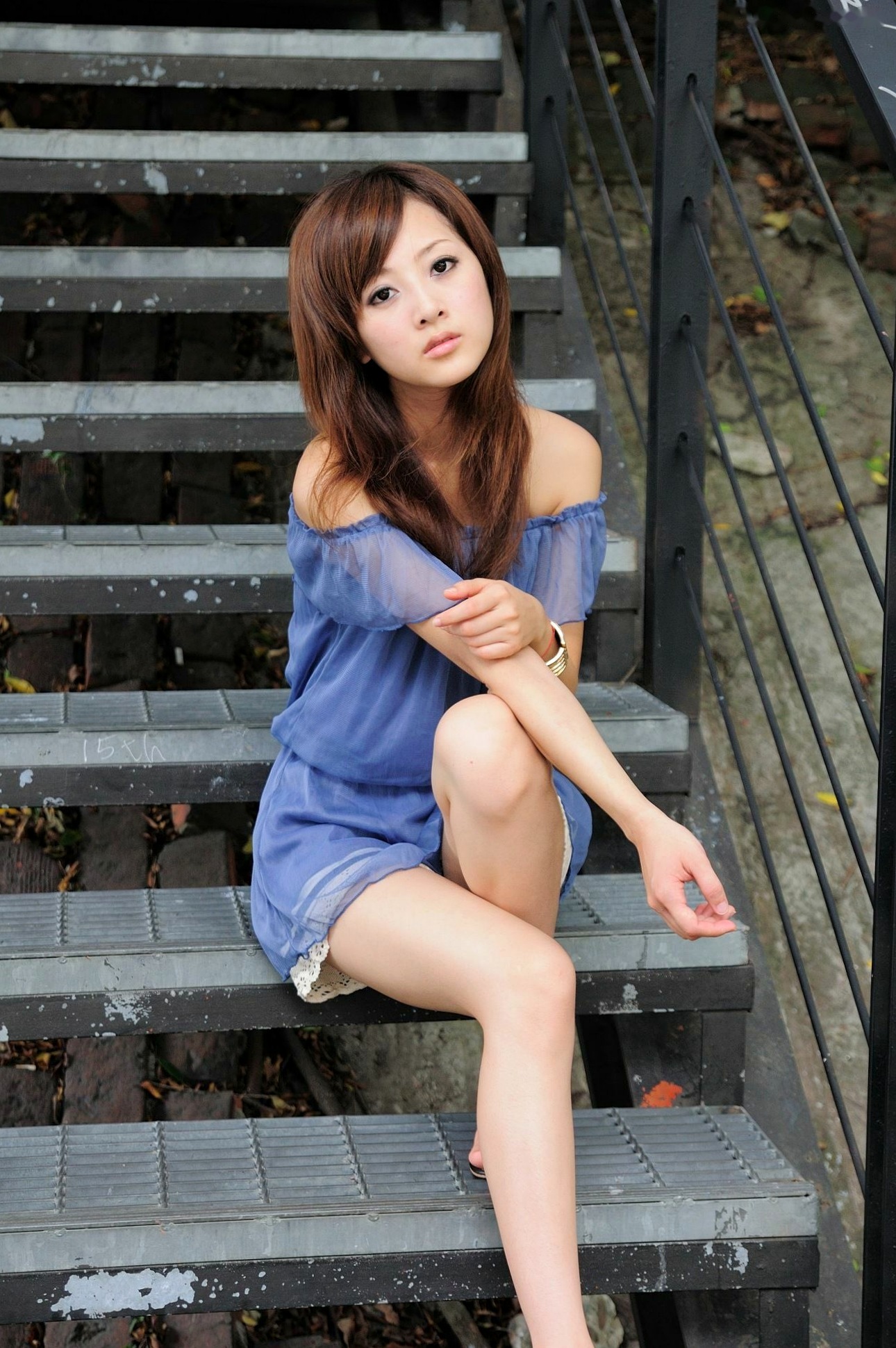 Gallery - 台湾正妹张允霏/张凯洁《西门町外拍》写真集，街拍清新少女风，户外休闲穿搭，气质女神甜美灵动台湾街拍户外清新女神 女神私房照_秀色女神 - image 44