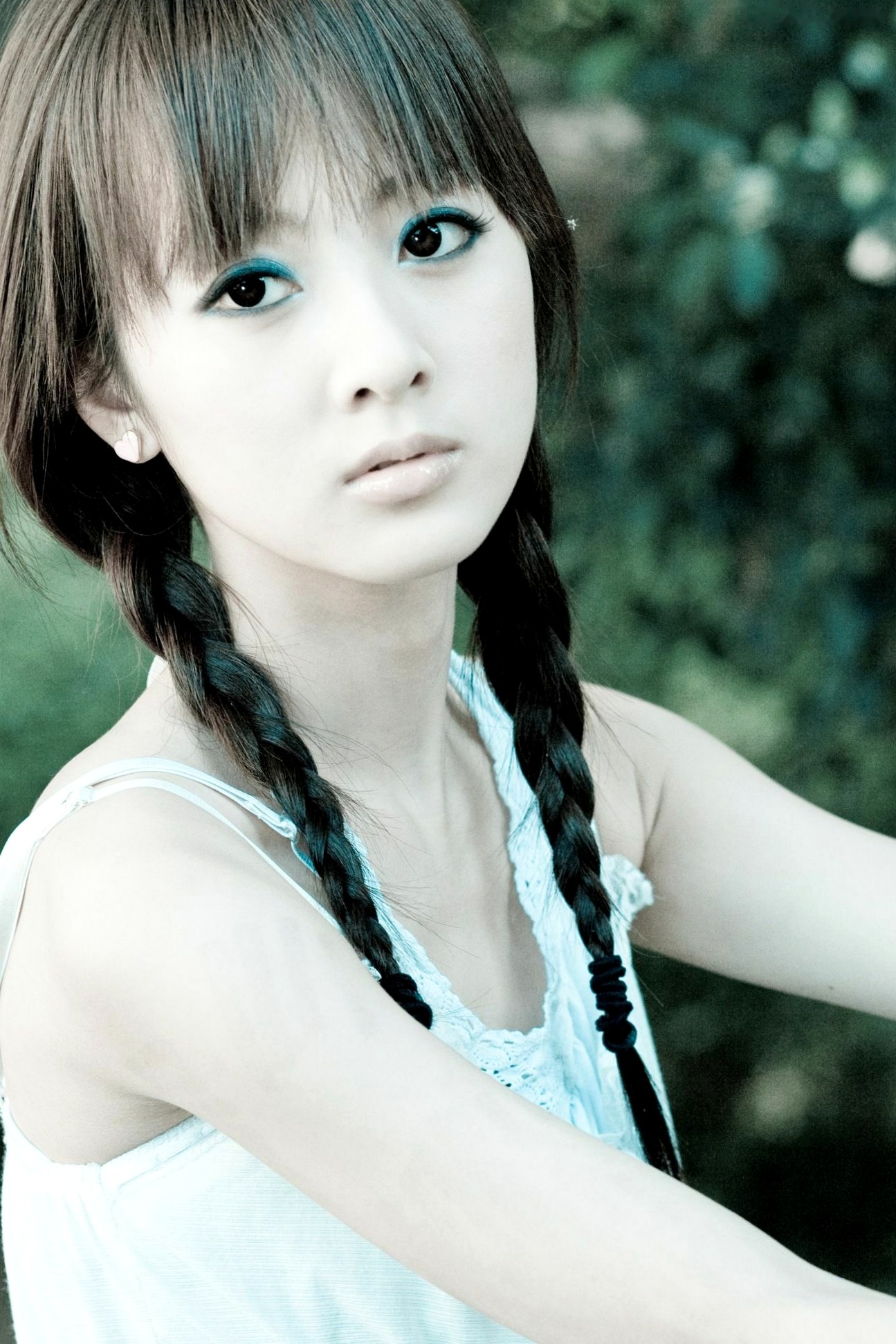 Gallery - 台湾正妹张允霏果子MM台大校园户外写真，清纯甜美系女神元气街拍休闲时光台湾清新治愈系户外 女神私房照_秀色女神 - image 5