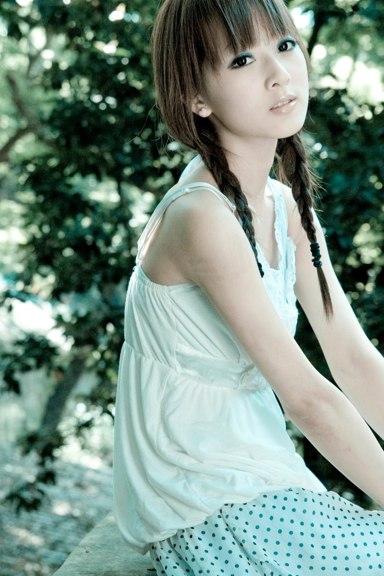 Gallery - 台湾正妹张允霏果子MM台大校园户外写真，清纯甜美系女神元气街拍休闲时光台湾清新治愈系户外 女神私房照_秀色女神 - image 6
