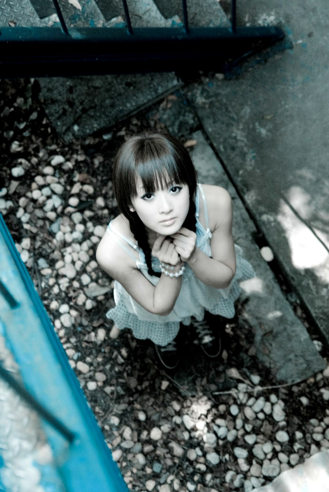 Gallery - 台湾正妹张允霏果子MM台大校园户外写真，清纯甜美系女神元气街拍休闲时光台湾清新治愈系户外 女神私房照_秀色女神 - image 11