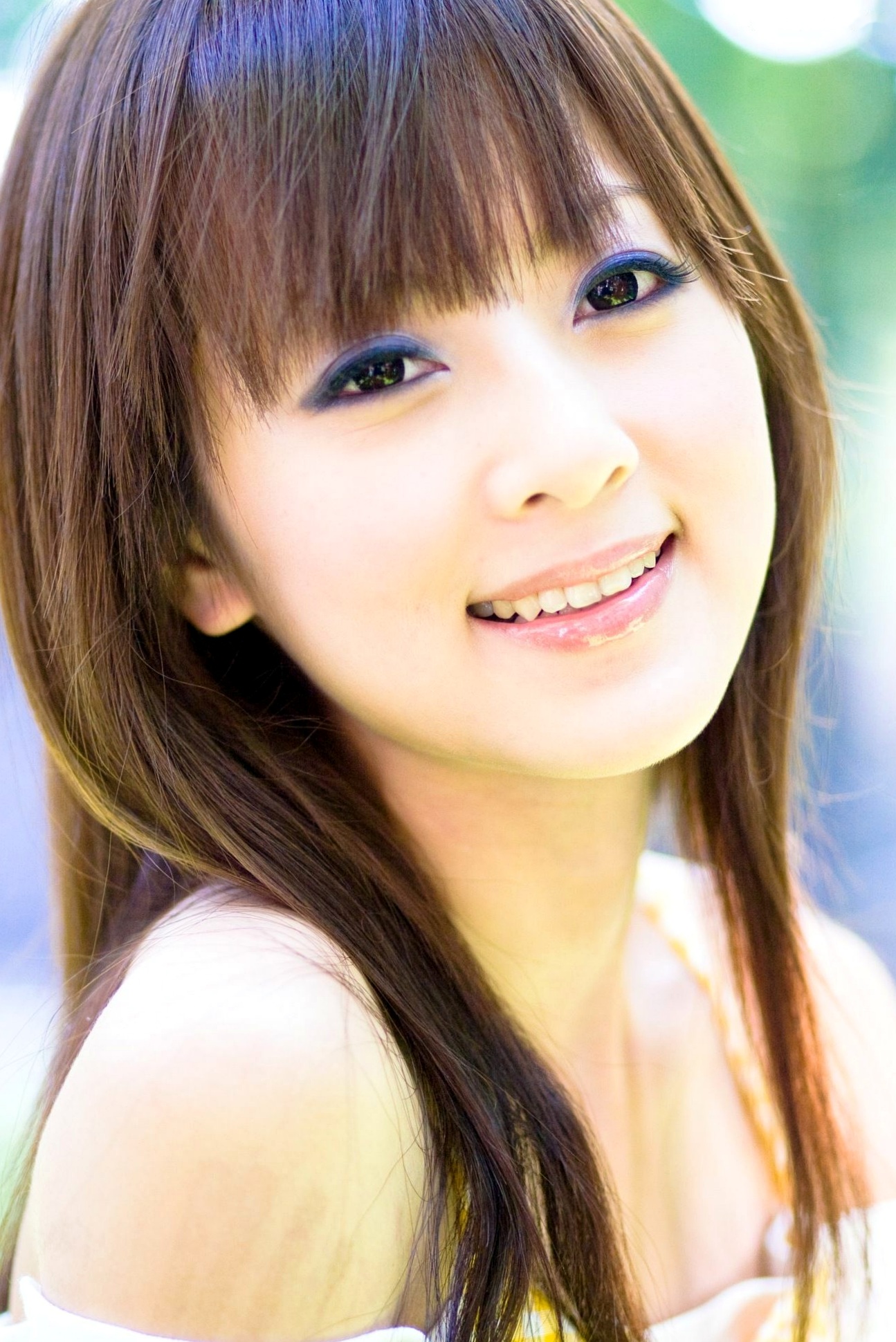 Gallery - 台湾正妹张允霏果子MM台大校园户外写真，清纯甜美系女神元气街拍休闲时光台湾清新治愈系户外 女神私房照_秀色女神 - image 18