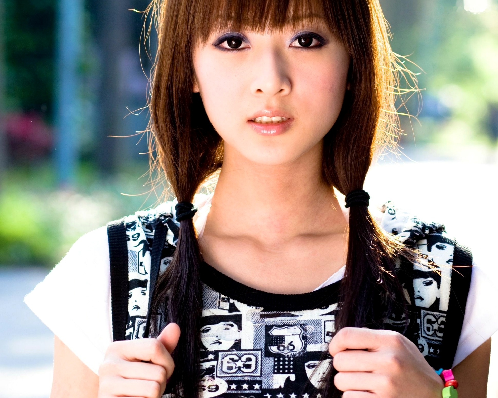 Gallery - 台湾正妹张允霏果子MM台大校园户外写真，清纯甜美系女神元气街拍休闲时光台湾清新治愈系户外 女神私房照_秀色女神 - image 54