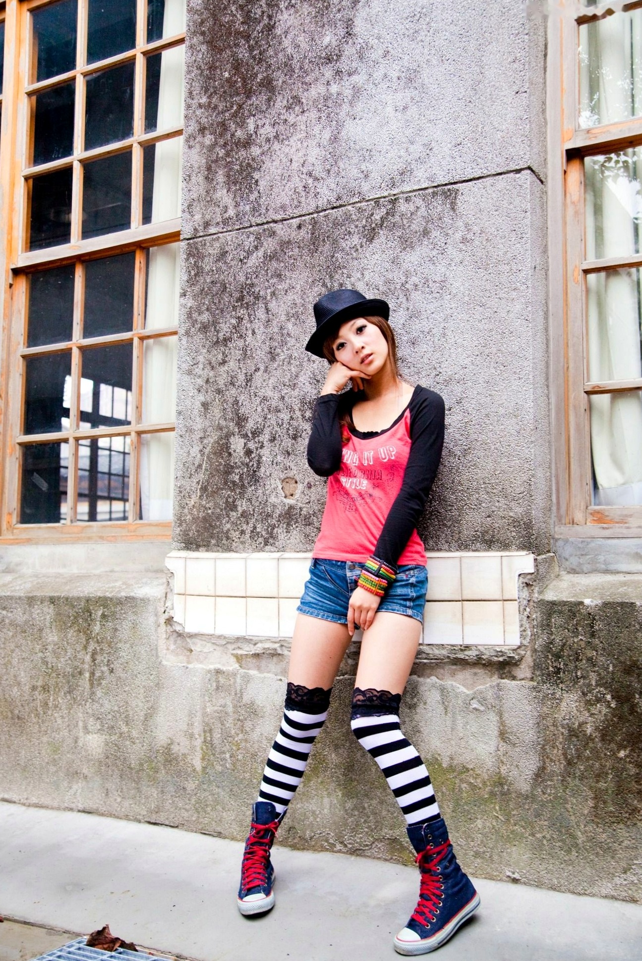 Gallery - 台湾正妹Mikako（果子MM）华山艺文中心时尚街拍写真集 清新休闲外拍私房照台湾清新街拍户外治愈系 女神私房照_秀色女神 - image 66